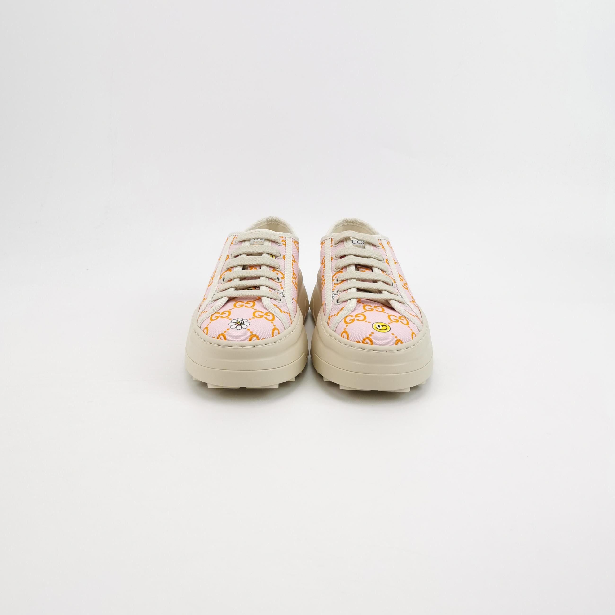 Gucci Gucci Women 6-5 Lowtop Sneakers Size US 6.5 / IT 36.5 - 3 Thumbnail