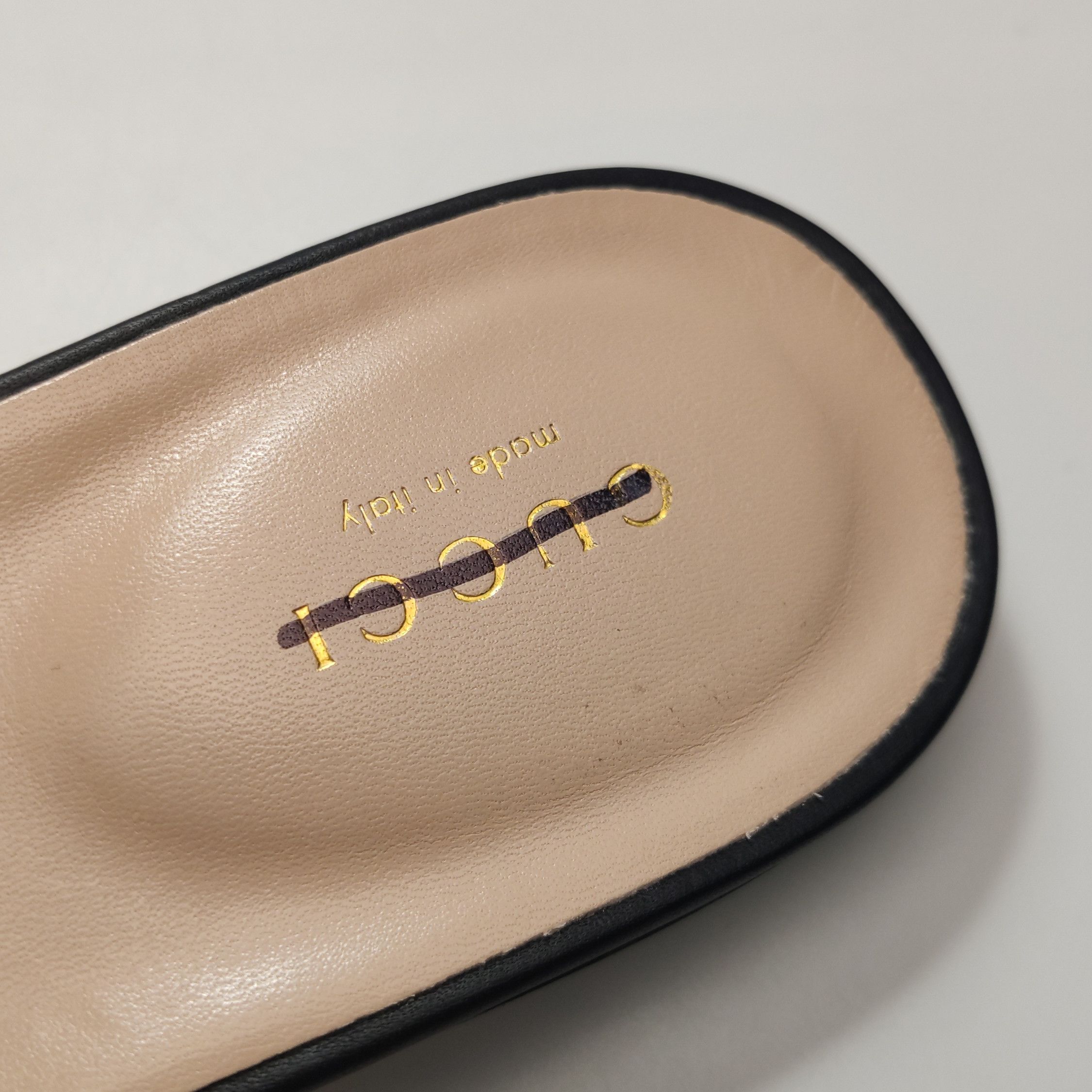 Gucci Gucci Women 8 Sandals Size US 8 / IT 38 - 11 Thumbnail