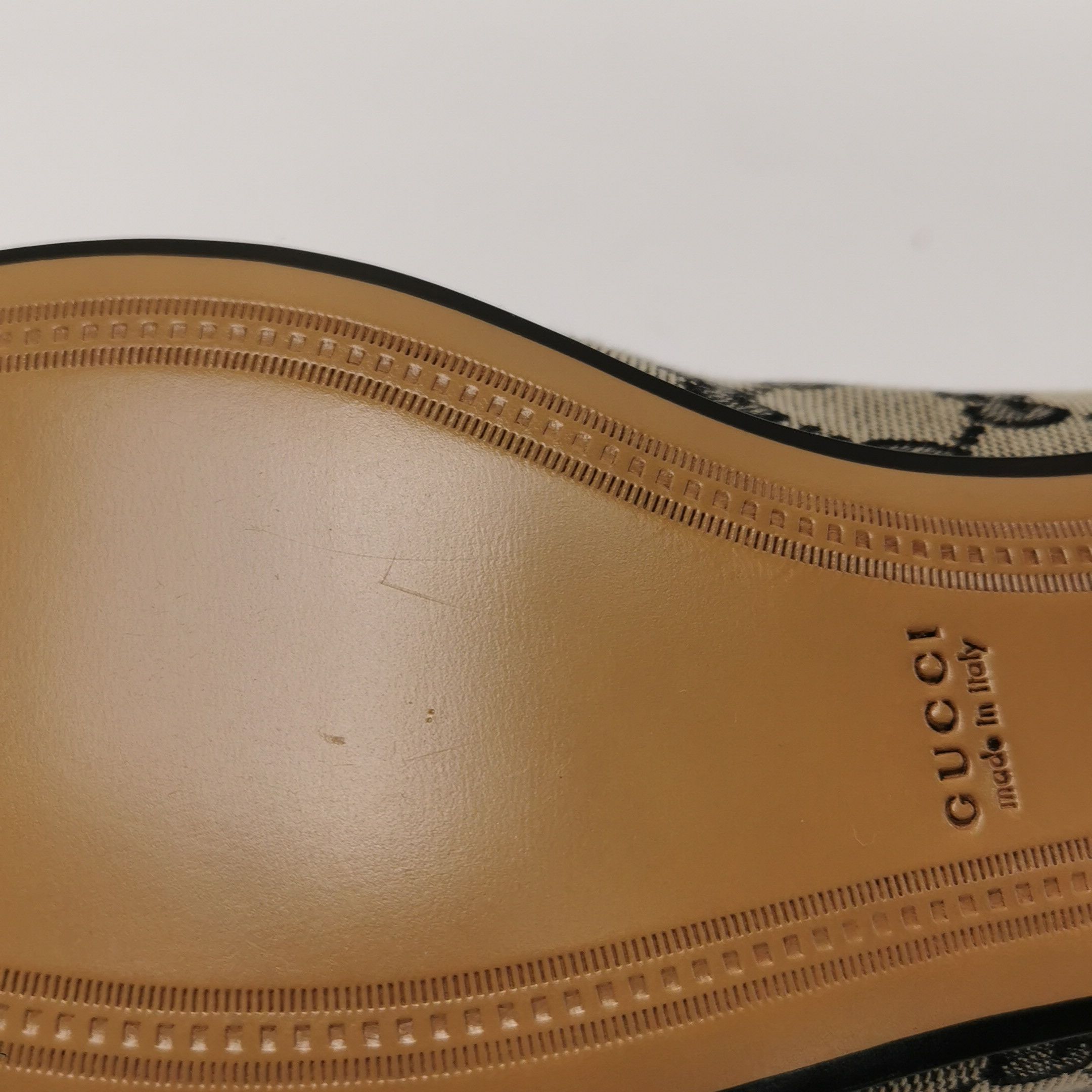 Gucci Gucci Women 8-5 Flats Size US 8.5 / IT 38.5 - 11 Thumbnail