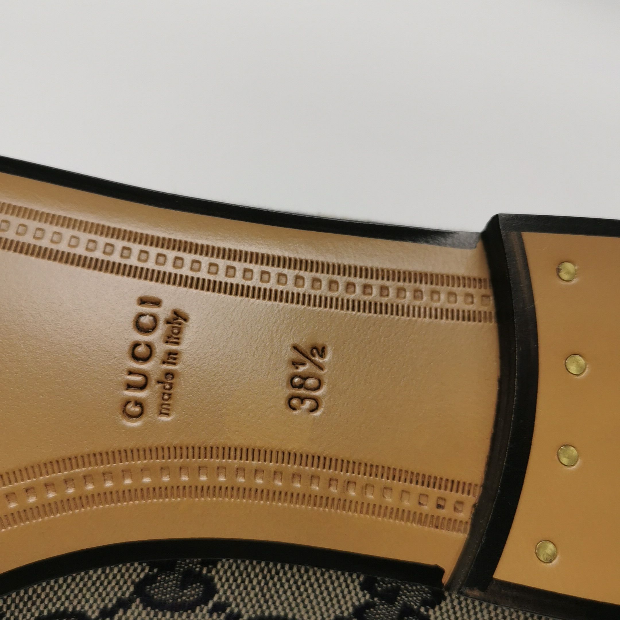 Gucci Gucci Women 8-5 Flats Size US 8.5 / IT 38.5 - 8 Thumbnail