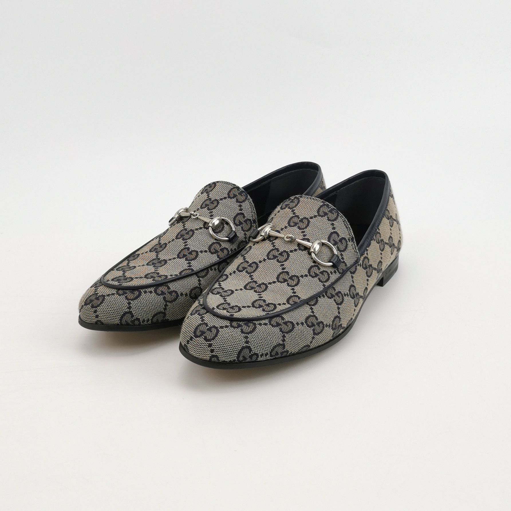 Gucci Gucci Women 8-5 Flats Size US 8.5 / IT 38.5 - 2 Thumbnail