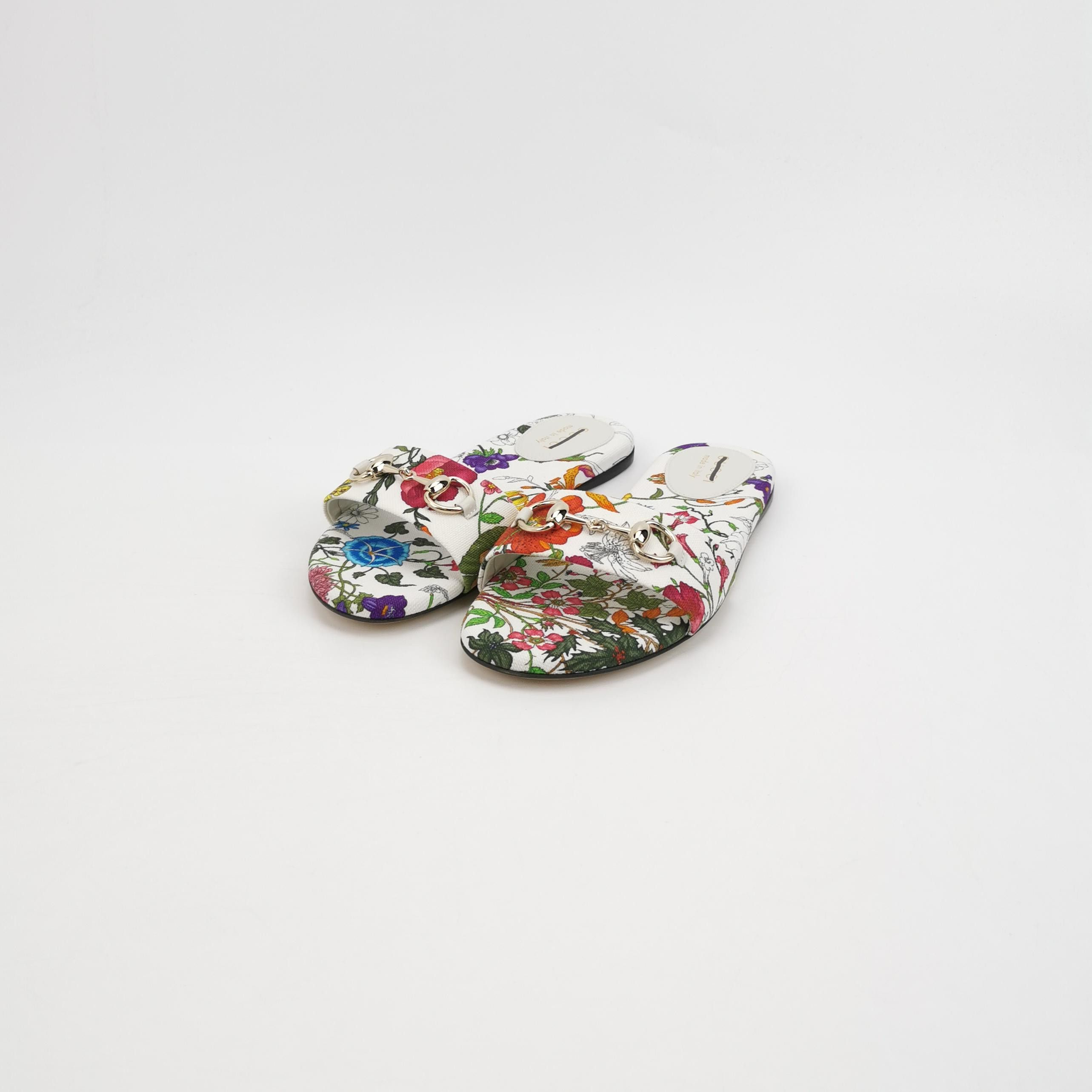 Gucci Gucci Women 7 Sandals Size US 7 / IT 37 - 2 Thumbnail