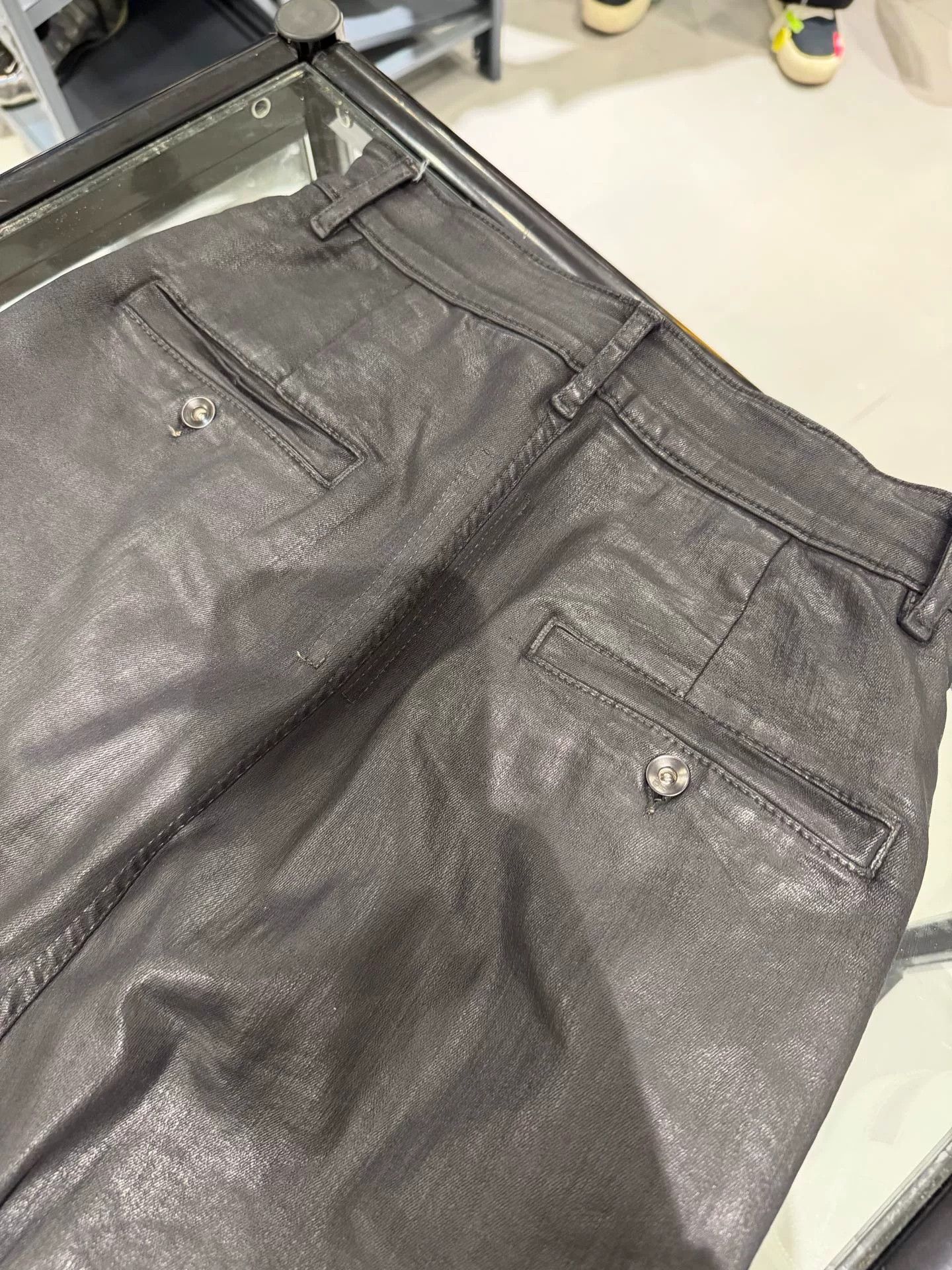 Rick Owens Rick Owens Waxed Jeans Size 26 Size 26" / US 2 / IT 38 - 9 Thumbnail