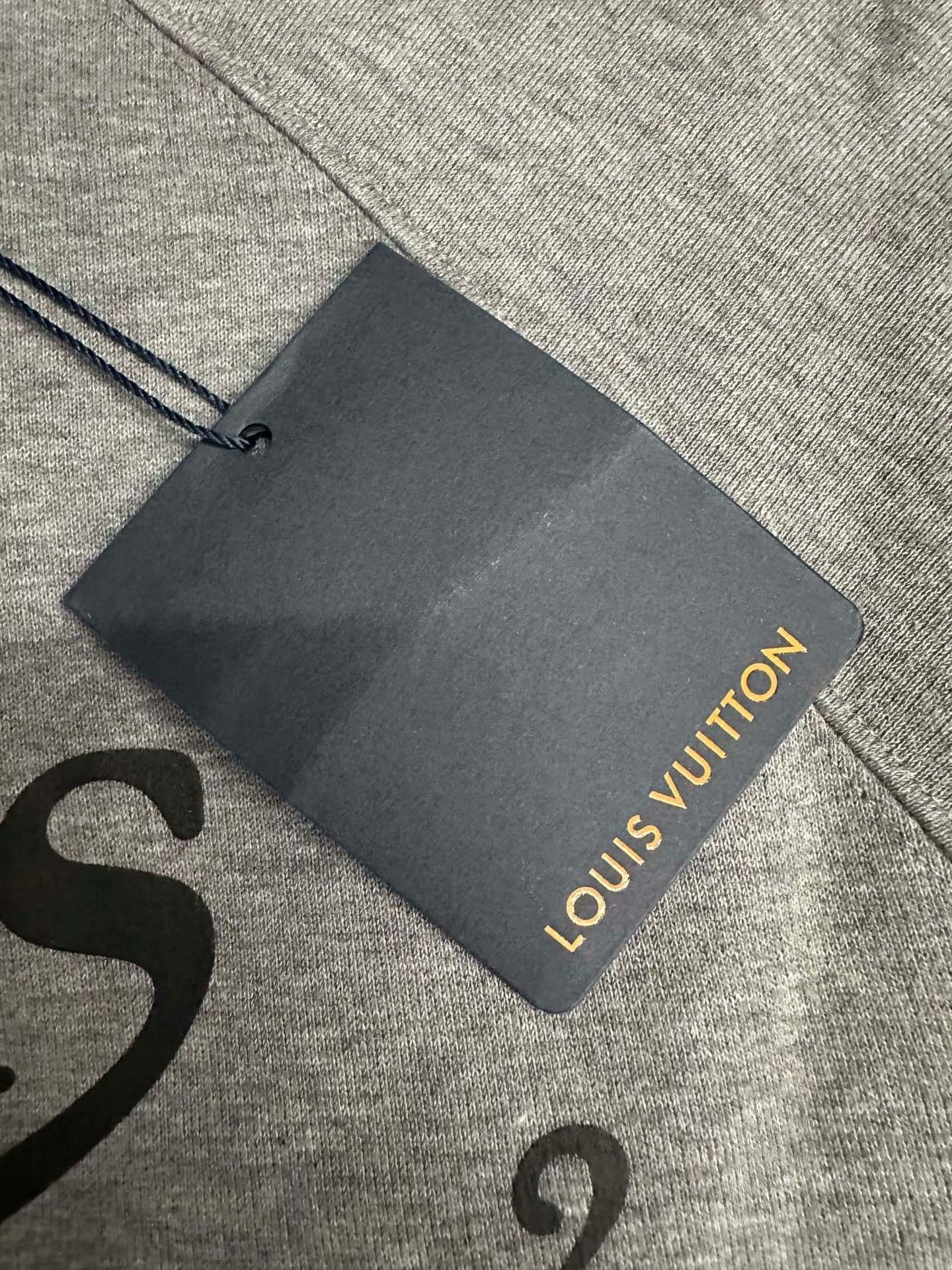 Louis Vuitton Louis Vuitton x Nigo Squared Sweatshirt Size S Size US S / EU 44-46 / 1 - 8 Thumbnail