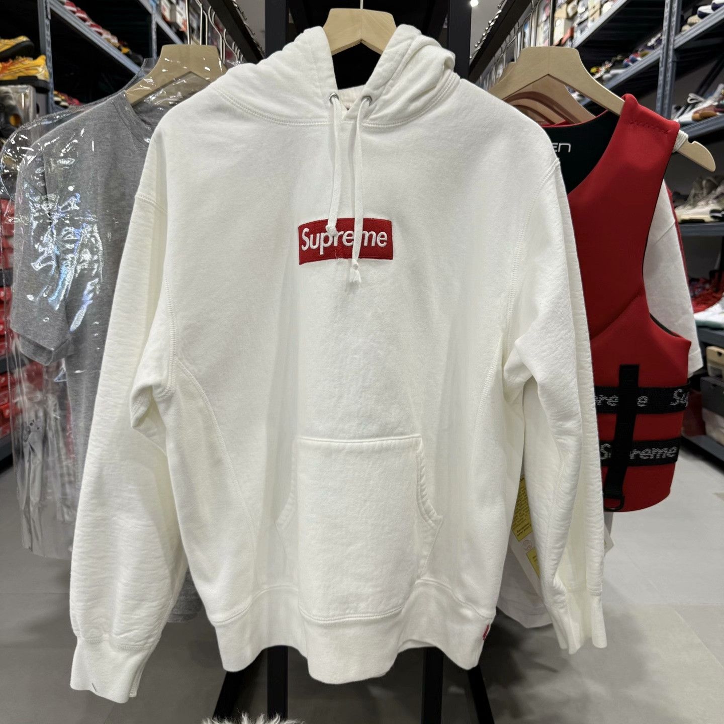 Supreme Supreme Box Logo Hoodie Size M Size US M / EU 48-50 / 2 - 2 Thumbnail