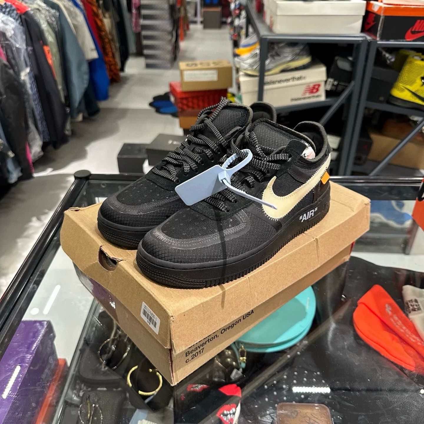 Nike Nike x Off-White Air Force 1 Low Size 8.5 Size US 8.5 / EU 41-42 - 2 Thumbnail