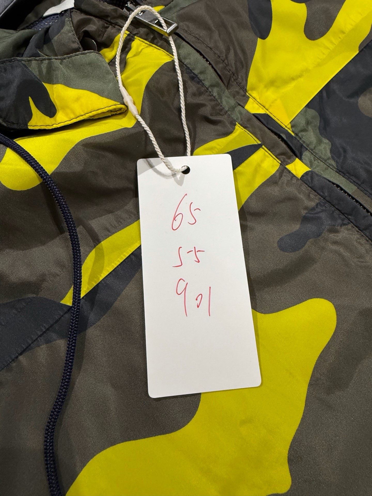 Valentino Valentino Camouflage Nylon Jacket Size M Size US M / EU 48-50 / 2 - 7 Thumbnail