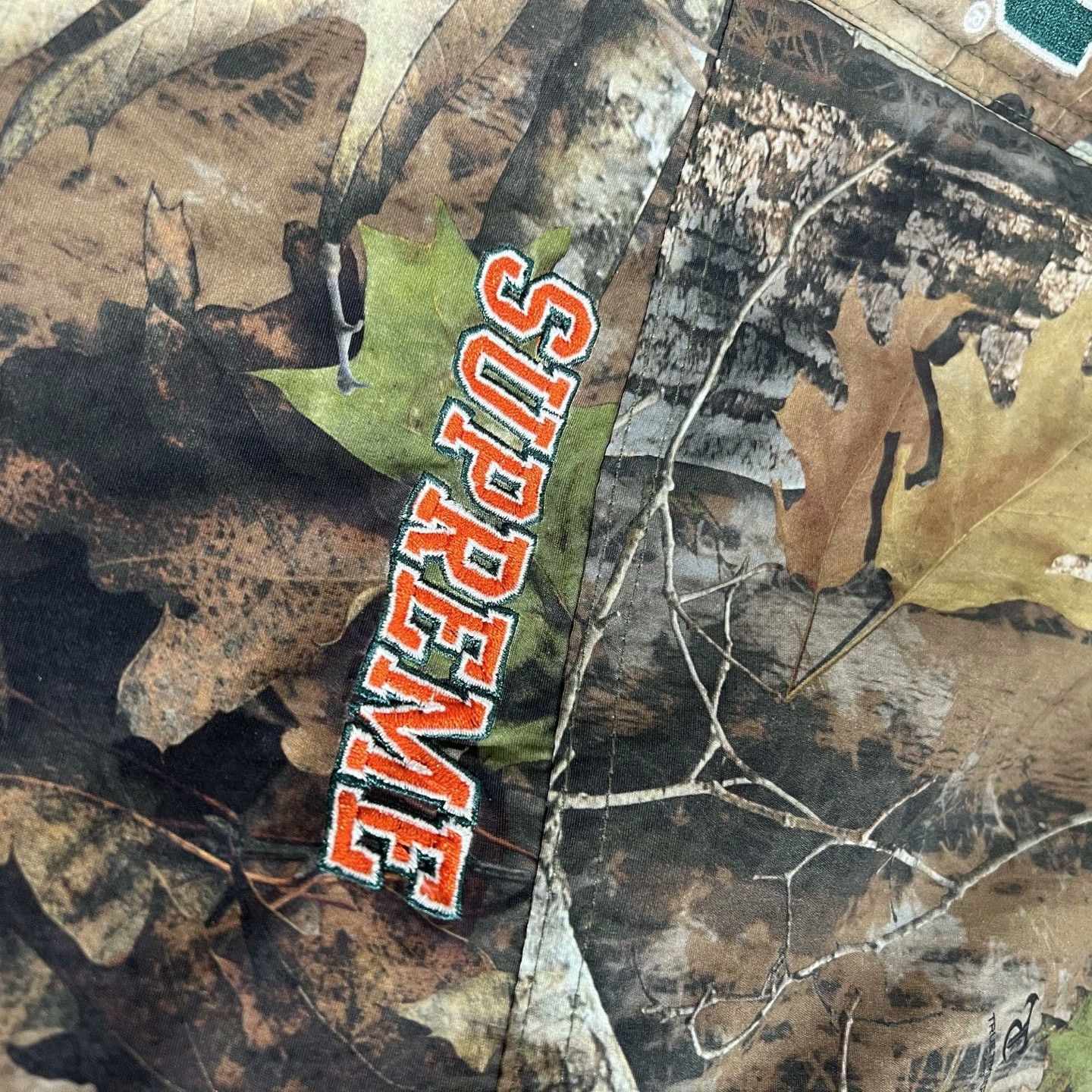 Mitchell & Ness × Supreme Supreme x Mitchell & Ness Camo Puffer Jacket Size XXL Size US XXL / EU 58 / 5 - 5 Thumbnail