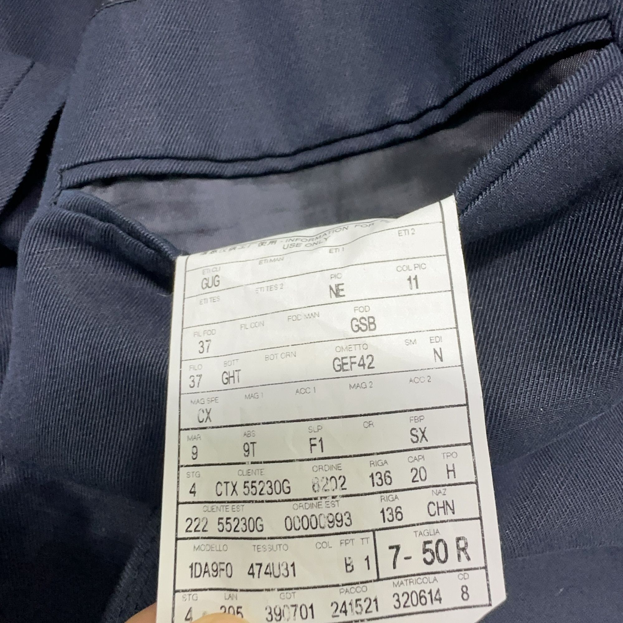 Gucci Gucci Crest Logo Blazer Size 50 Size 40R - 4 Thumbnail