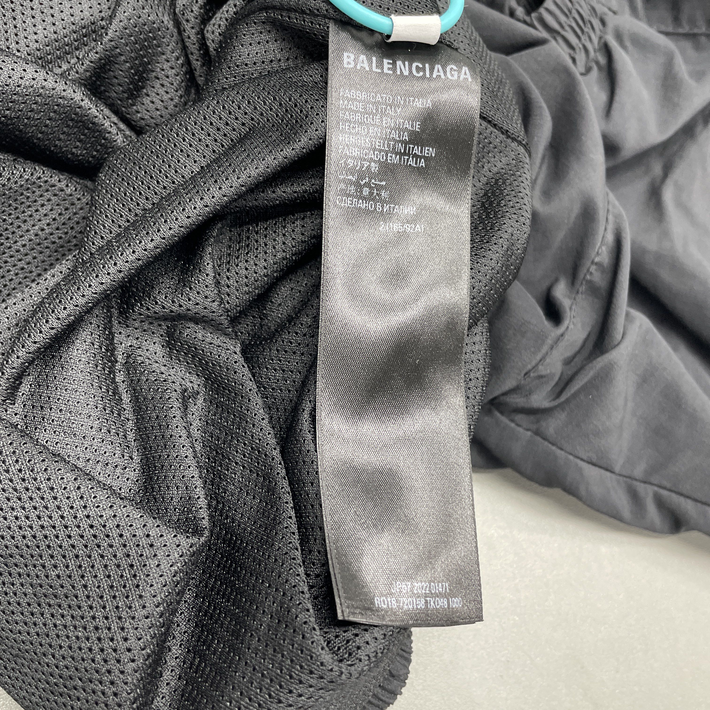 Balenciaga Balenciaga Logo Embroidered Mock Neck Jacket Size M Size M / US 6-8 / IT 42-44 - 4 Thumbnail