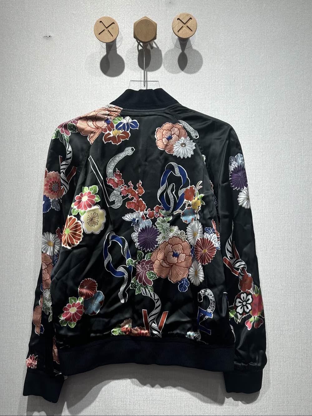 Saint Laurent Paris Saint Laurent Floral Bomber Jacket Size M Size US M / EU 48-50 / 2 - 2 Thumbnail