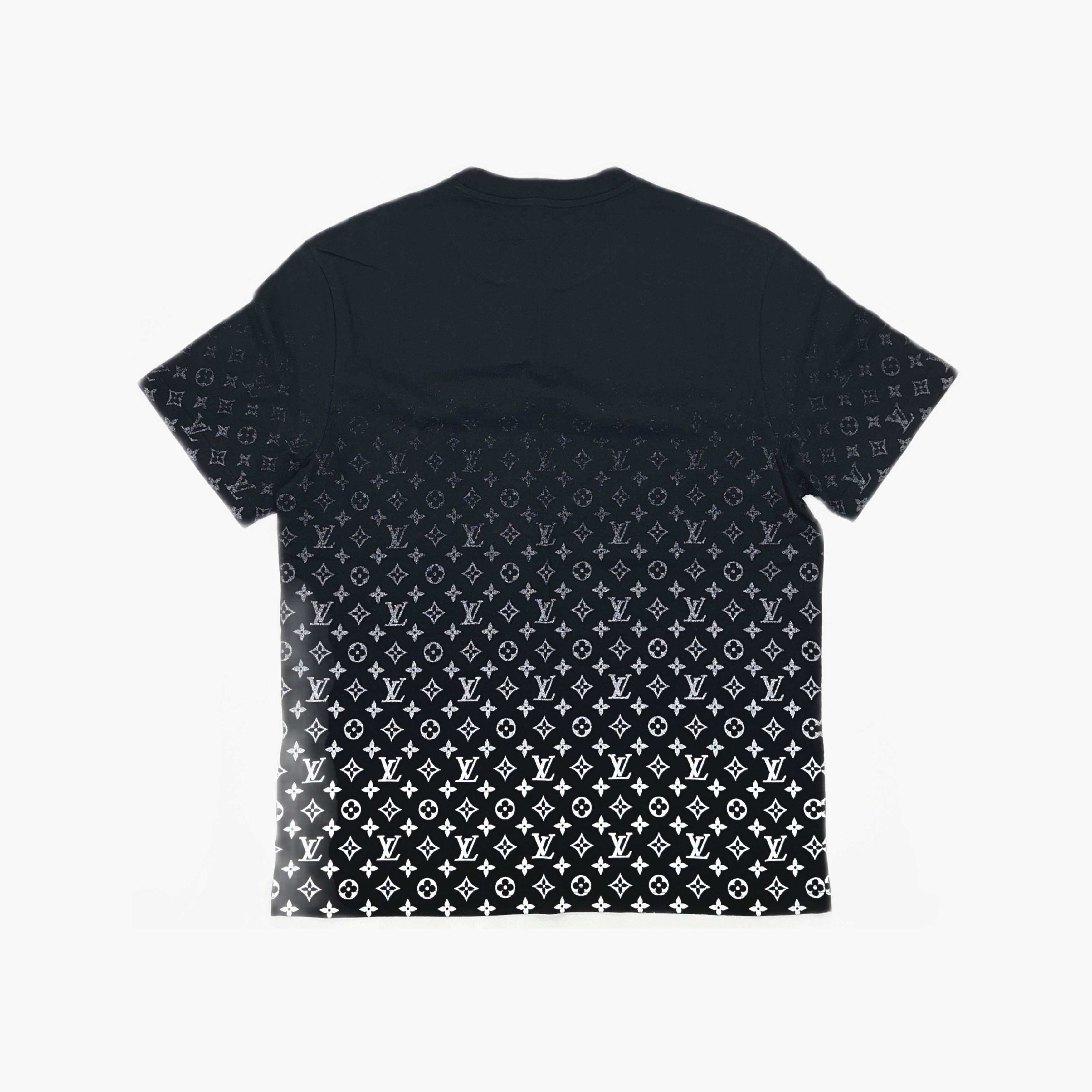 Louis Vuitton Louis Vuitton Monogram Fade T-Shirt Size XL Size US XL / EU 56 / 4 - 2 Thumbnail