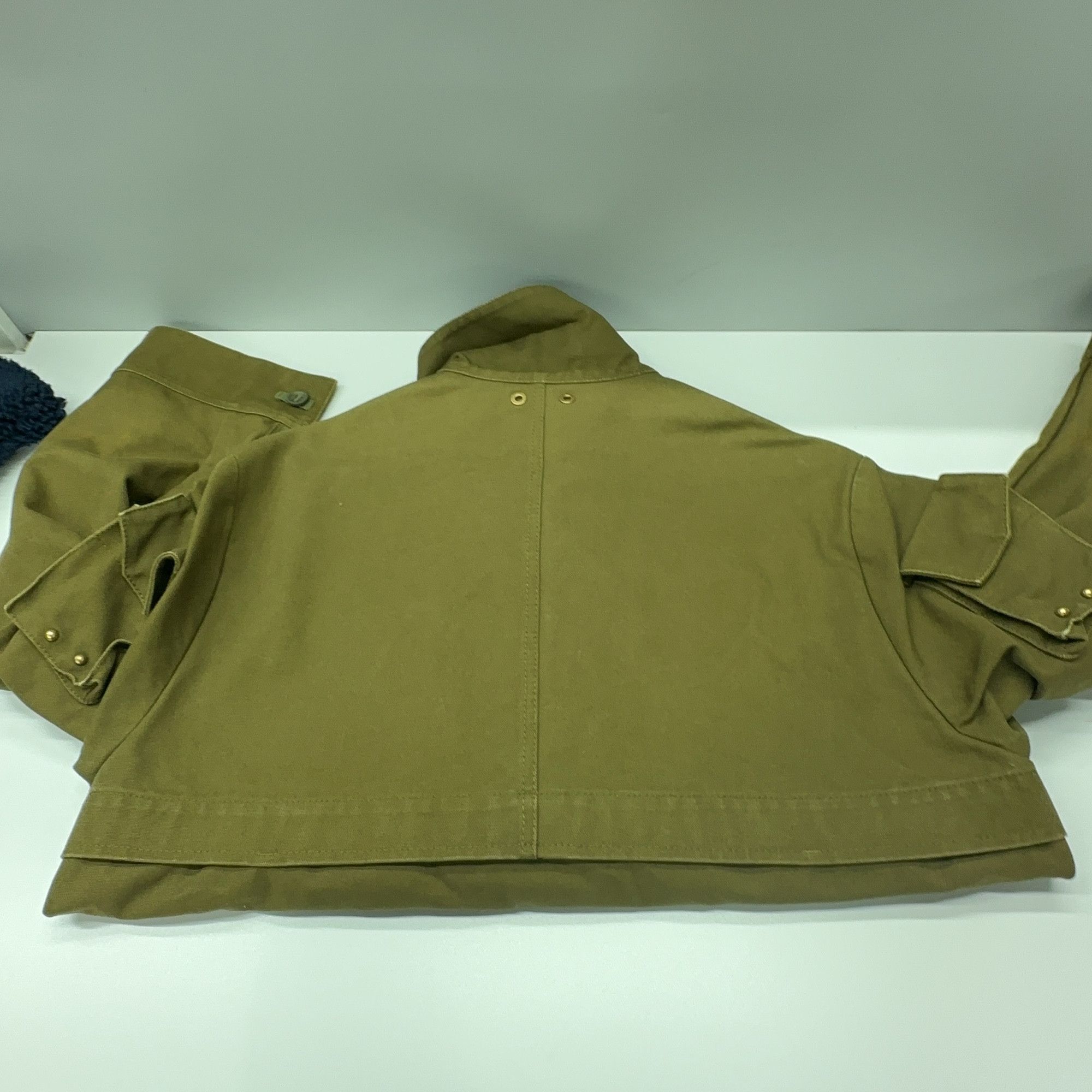 Louis Vuitton Louis Vuitton Lovers Studded Light Jacket Size M Size US M / EU 48-50 / 2 - 11 Thumbnail