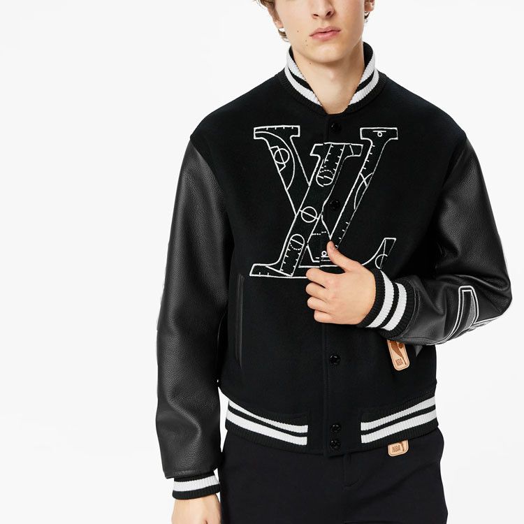 Louis Vuitton Louis Vuitton x NBA Varsity Jacket Size 52 Size US L / EU 52-54 / 3 - 11 Thumbnail