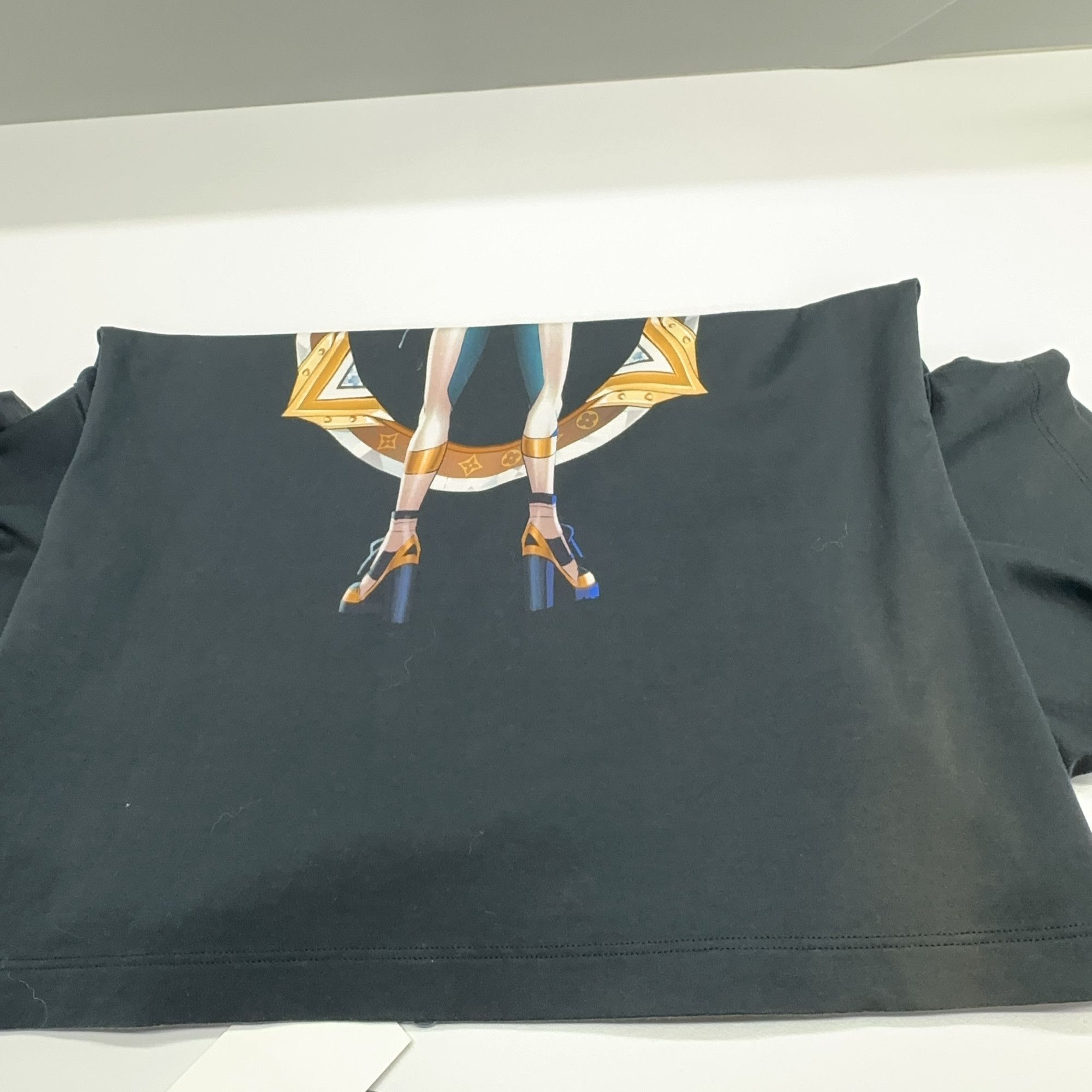 Louis Vuitton Louis Vuitton Qiyana Graphic T-Shirt Size S Size S / US 4 / IT 40 - 10 Thumbnail