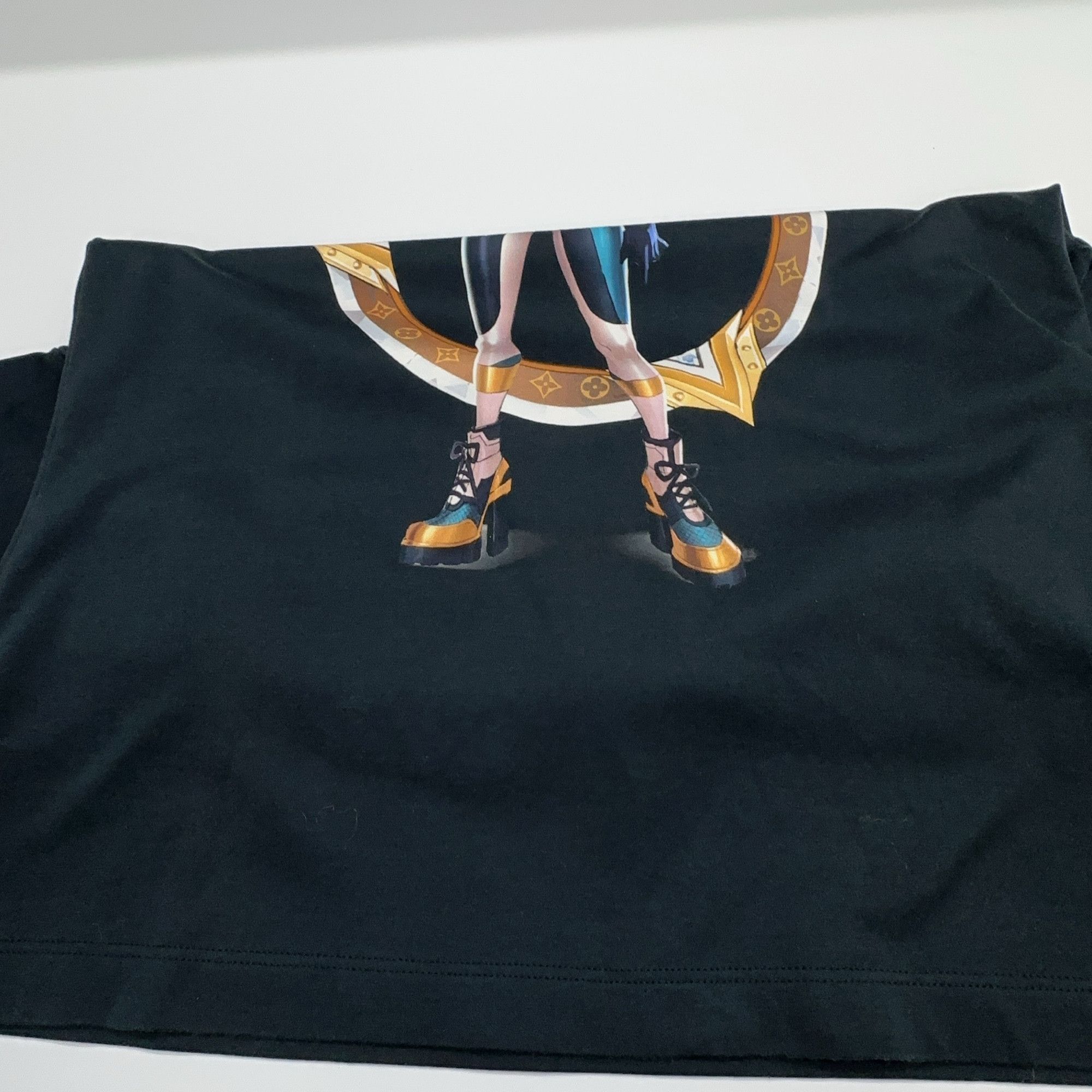 Louis Vuitton Louis Vuitton Qiyana Graphic T-Shirt Size S Size S / US 4 / IT 40 - 6 Thumbnail
