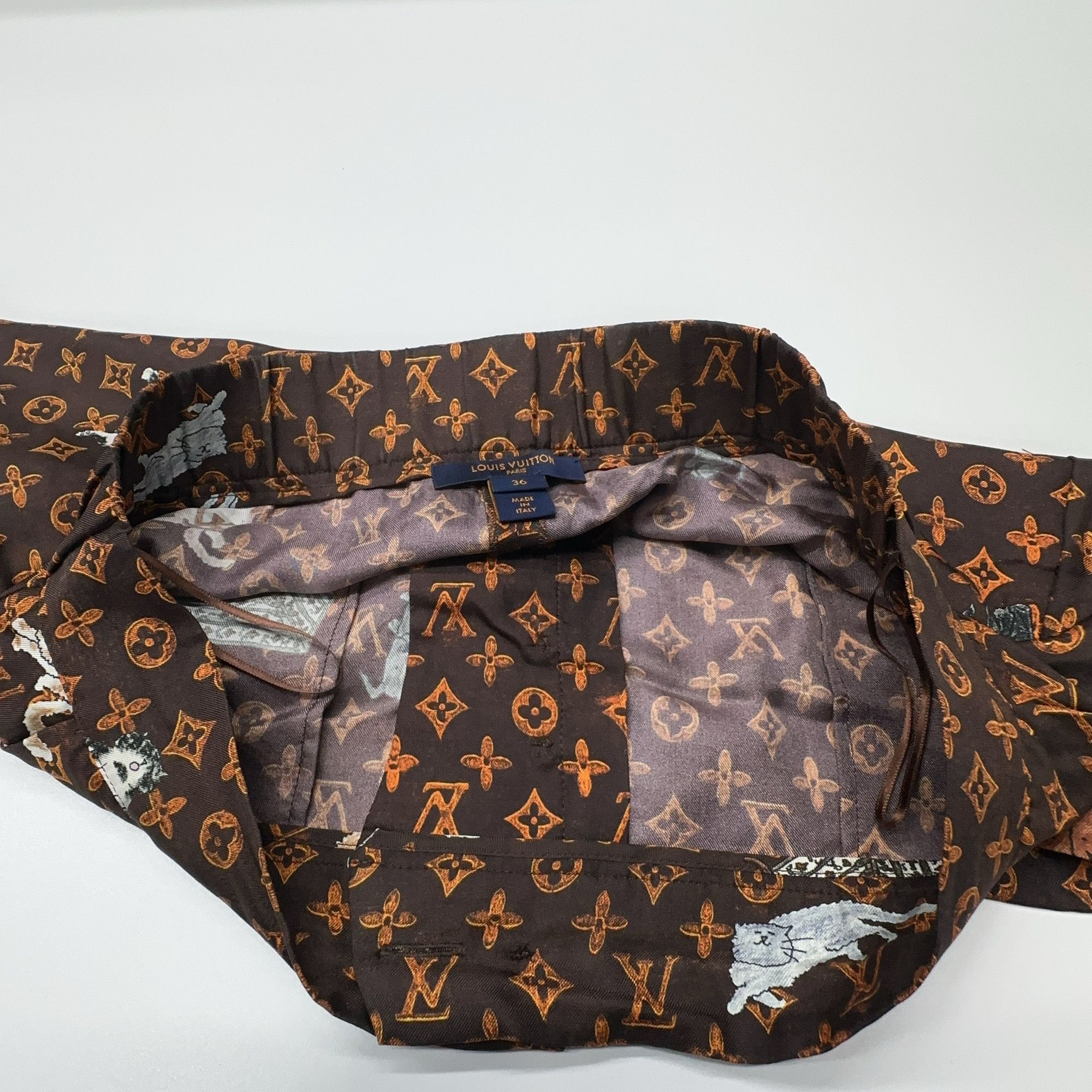 Louis Vuitton Louis Vuitton Cat Print Monogram Shorts Size 36 Size 26" / US 2 / IT 38 - 5 Thumbnail