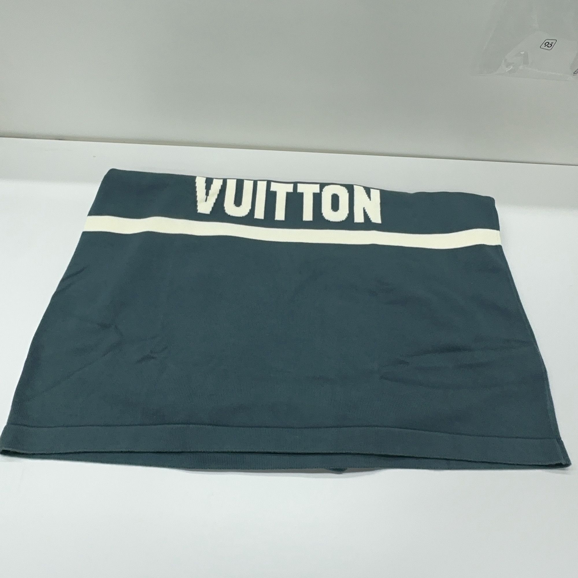 Louis Vuitton Louis Vuitton Script Logo Polo Shirt Size XL Size US XL / EU 56 / 4 - 9 Thumbnail