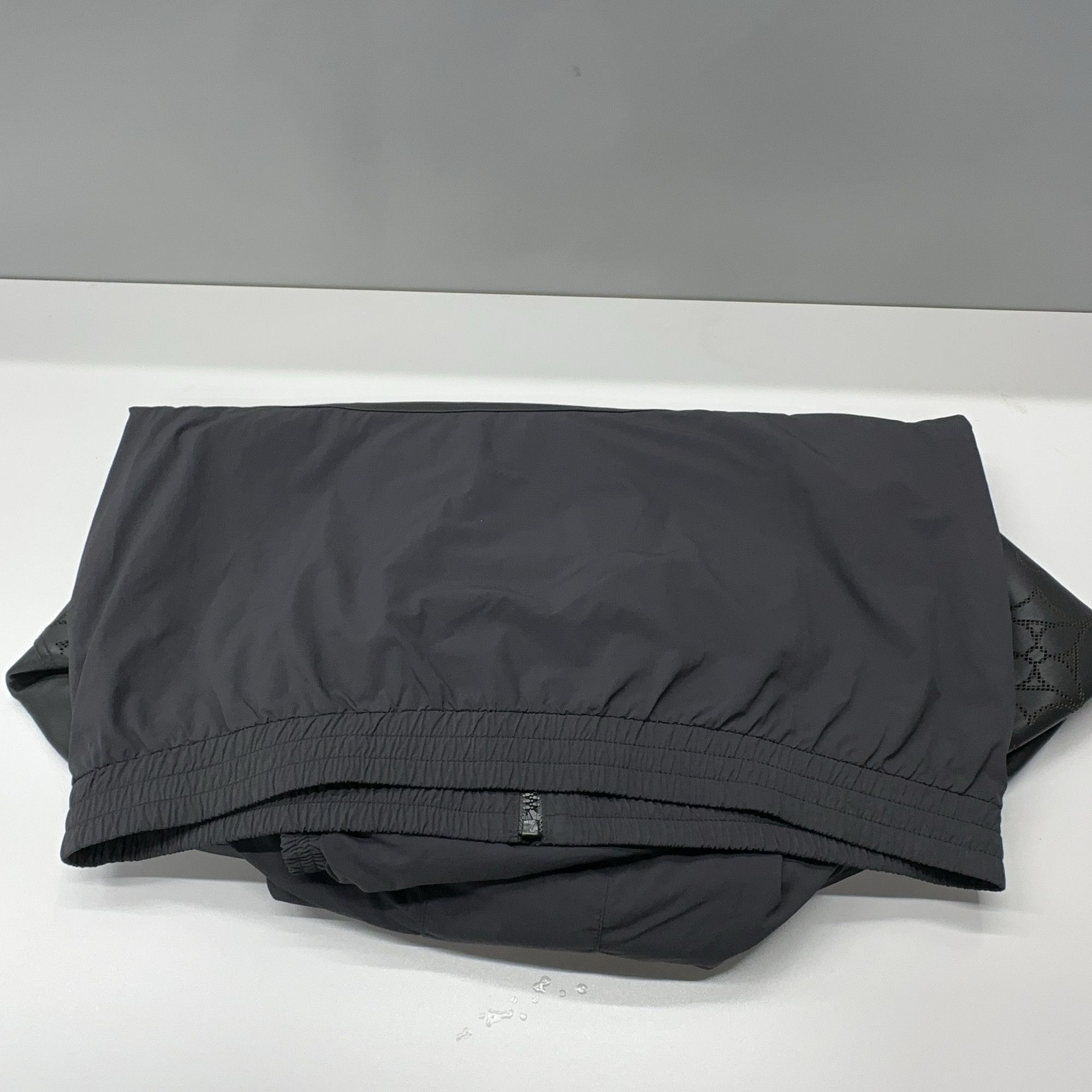 Louis Vuitton Louis Vuitton Monogram Leather Hooded Jacket Size 52 Size US L / EU 52-54 / 3 - 19 Thumbnail