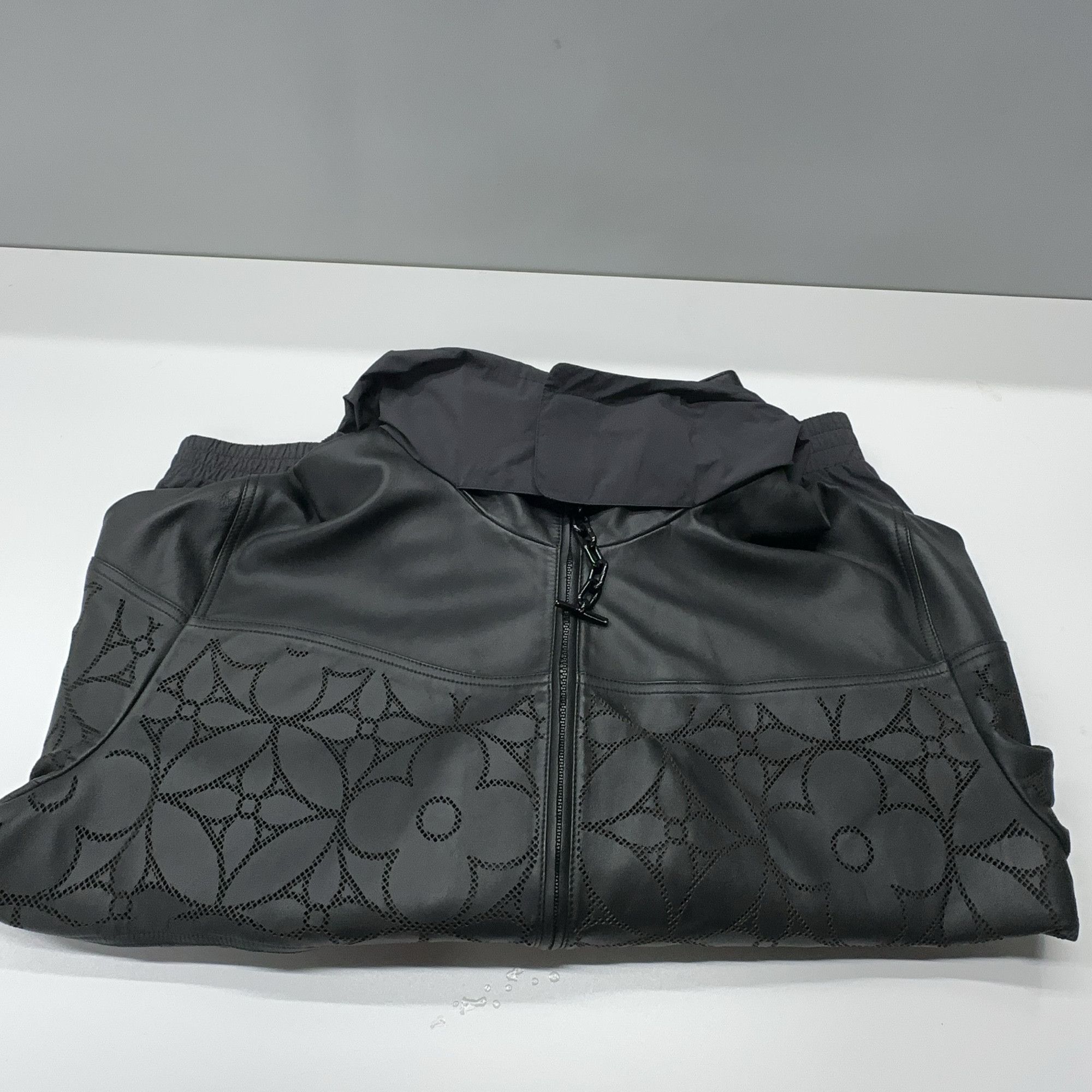 Louis Vuitton Louis Vuitton Monogram Leather Hooded Jacket Size 52 Size US L / EU 52-54 / 3 - 14 Thumbnail