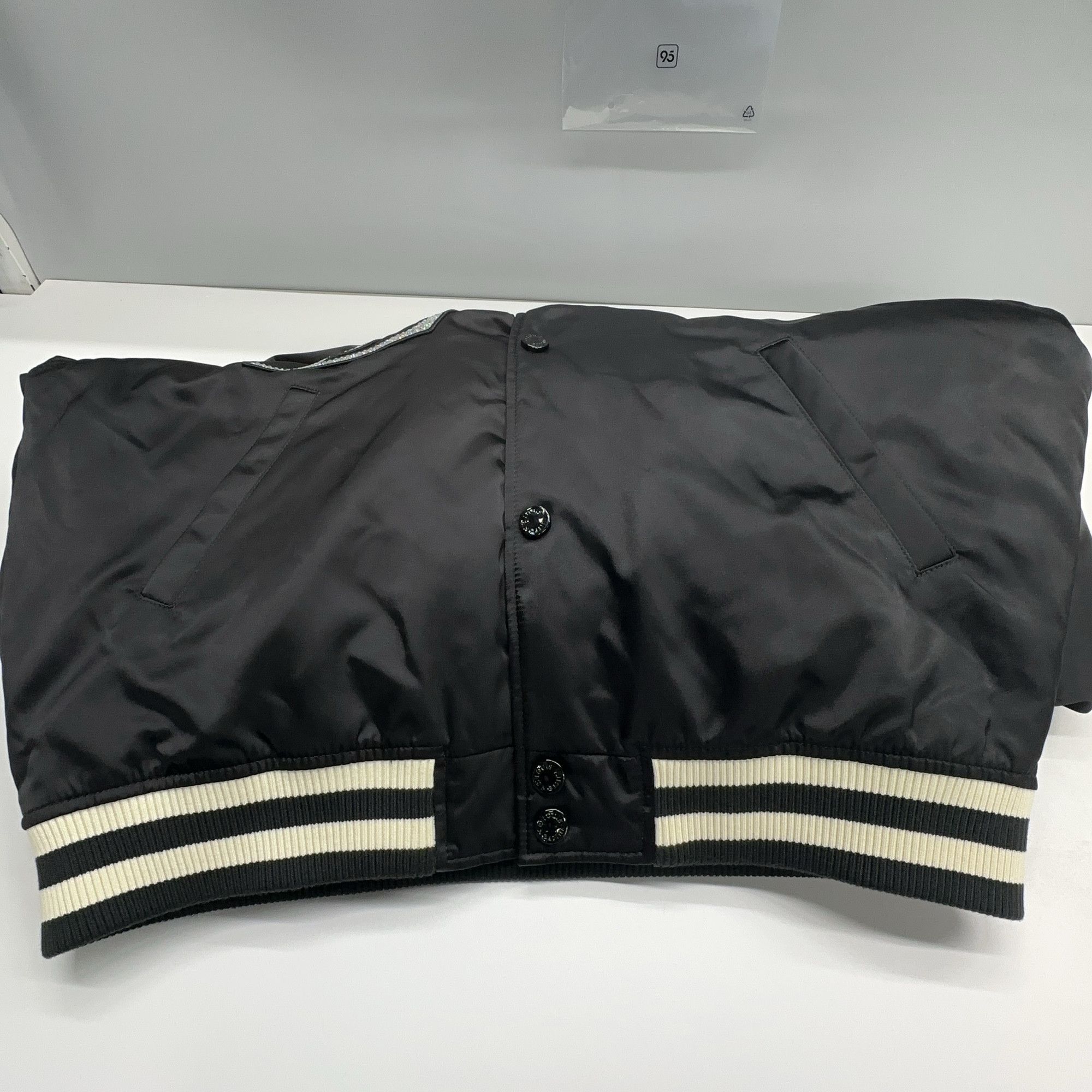 Louis Vuitton Louis Vuitton Lovers Varsity Jacket Size L Size US L / EU 52-54 / 3 - 6 Thumbnail