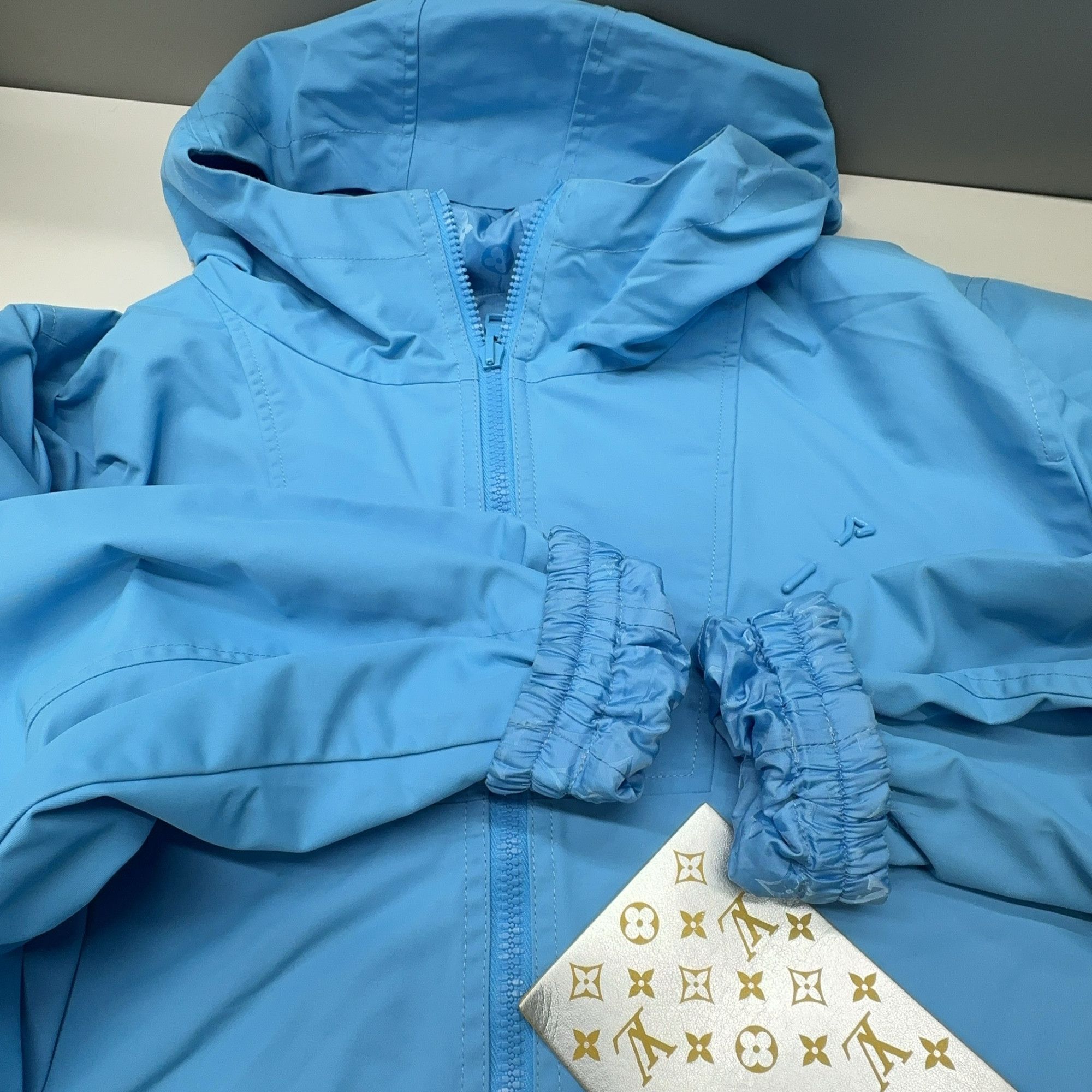Louis Vuitton Louis Vuitton Reversible Monogram Light Jacket Size 50 Size US M / EU 48-50 / 2 - 8 Thumbnail