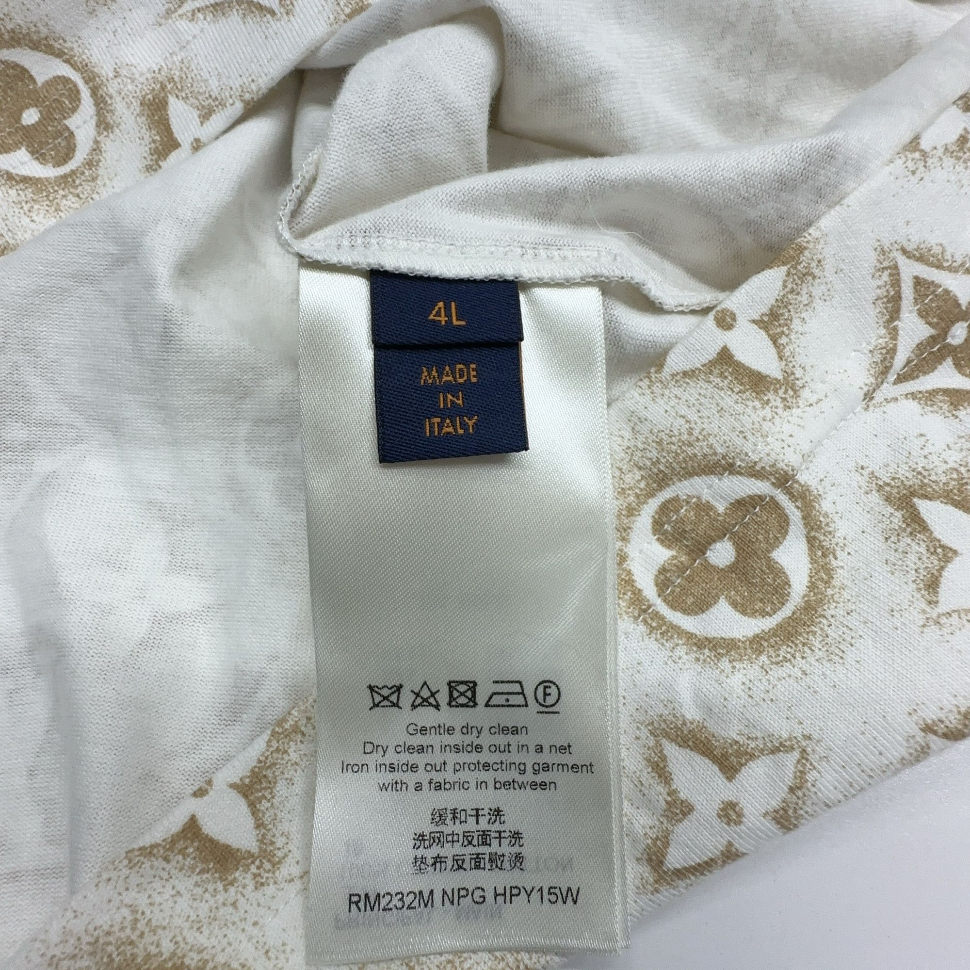 Louis Vuitton Louis Vuitton Monogram Short Sleeve T-Shirt US XL Size US XL / EU 56 / 4 - 3 Thumbnail