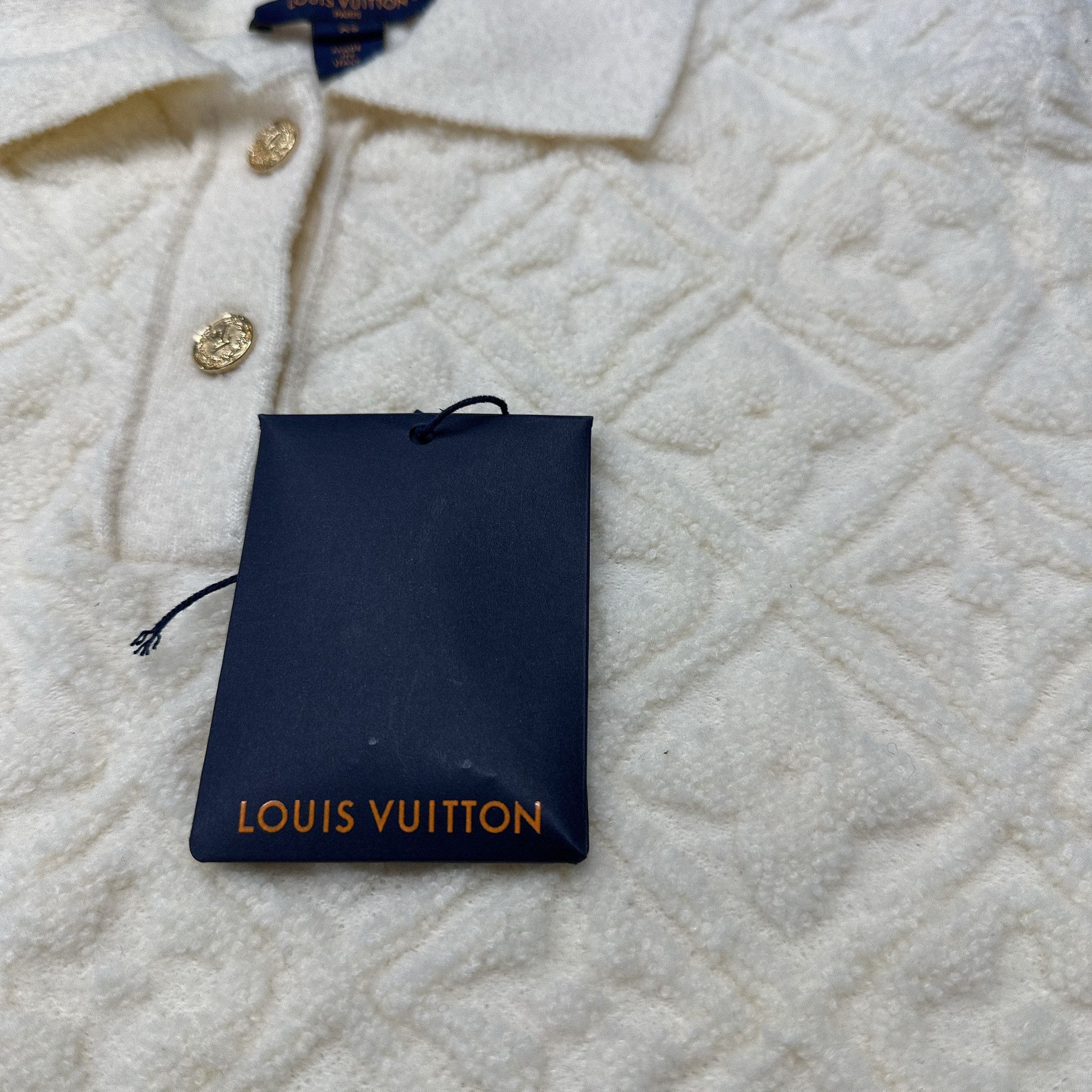 Louis Vuitton Louis Vuitton Embossed Monogram Polo Shirt Size XS Size XS / US 0-2 / IT 36-38 - 4 Thumbnail
