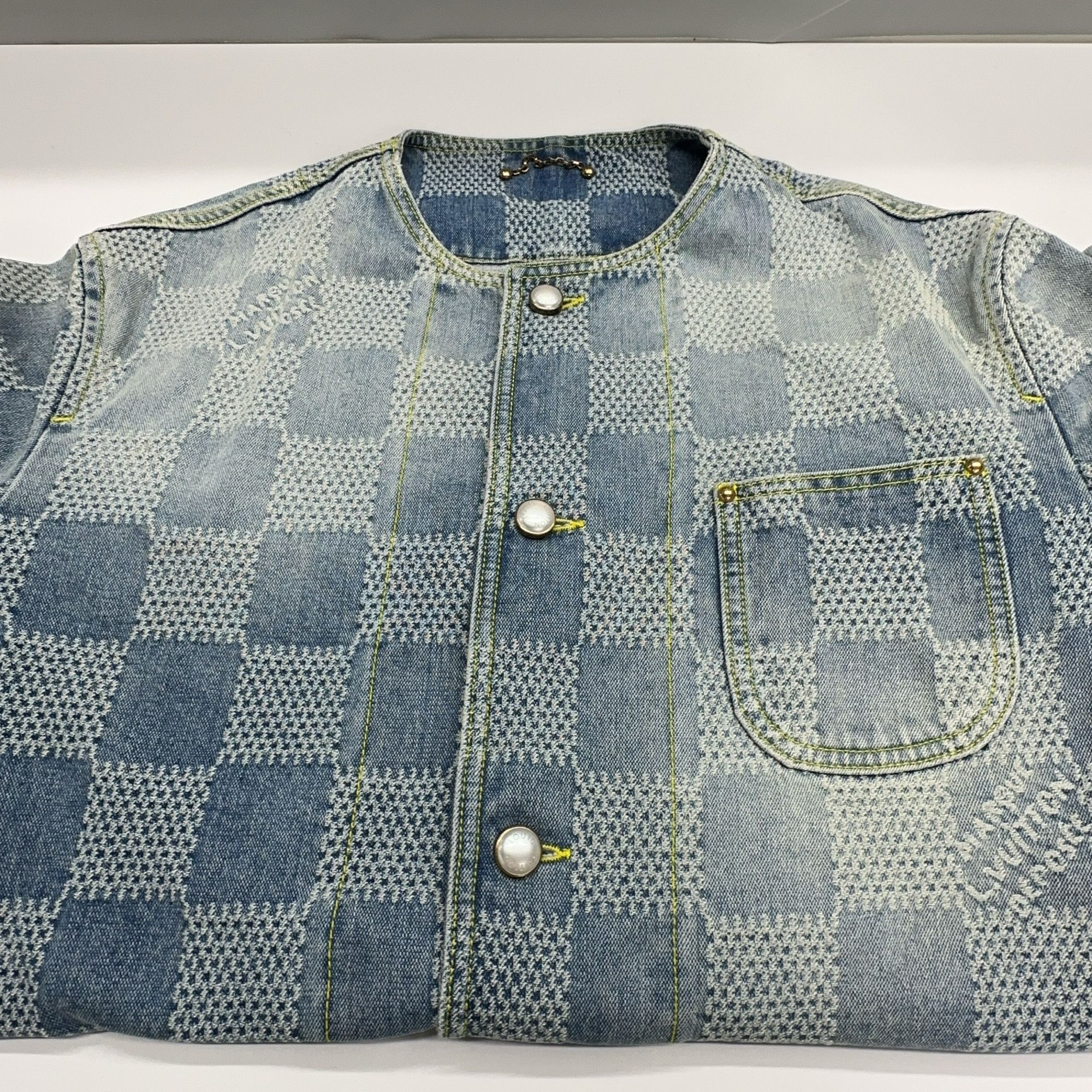 Louis Vuitton Louis Vuitton Checkered Denim Jacket Size 50 Size US M / EU 48-50 / 2 - 7 Thumbnail