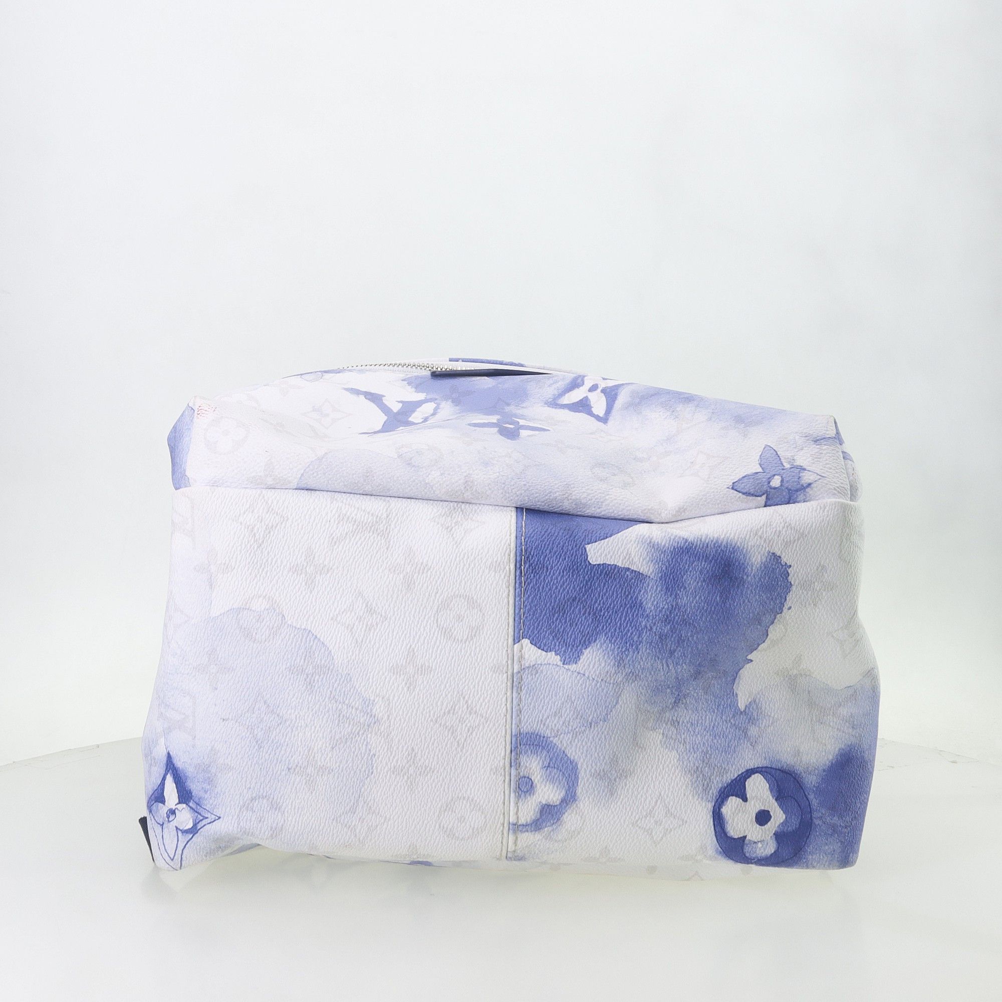 Louis Vuitton Louis Vuitton Watercolor Discovery Backpack Size ONE SIZE - 5 Thumbnail