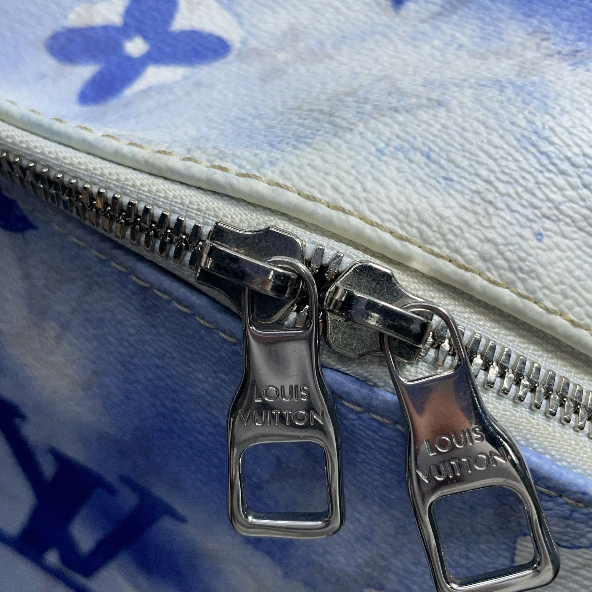 Louis Vuitton Louis Vuitton Watercolor Discovery Backpack Size ONE SIZE - 10 Thumbnail