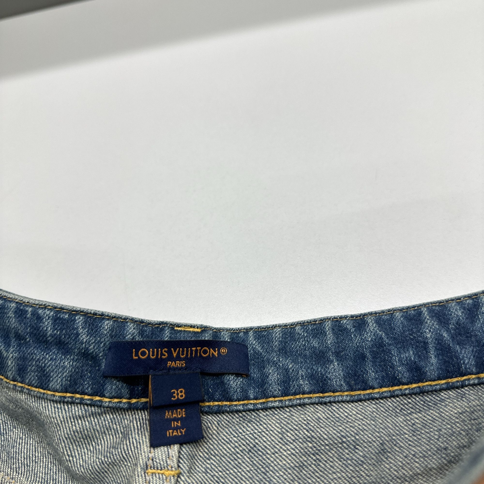 Louis Vuitton Louis Vuitton Logo Patch Jeans Size 38 Size 27" / US 4 / IT 40 - 3 Thumbnail