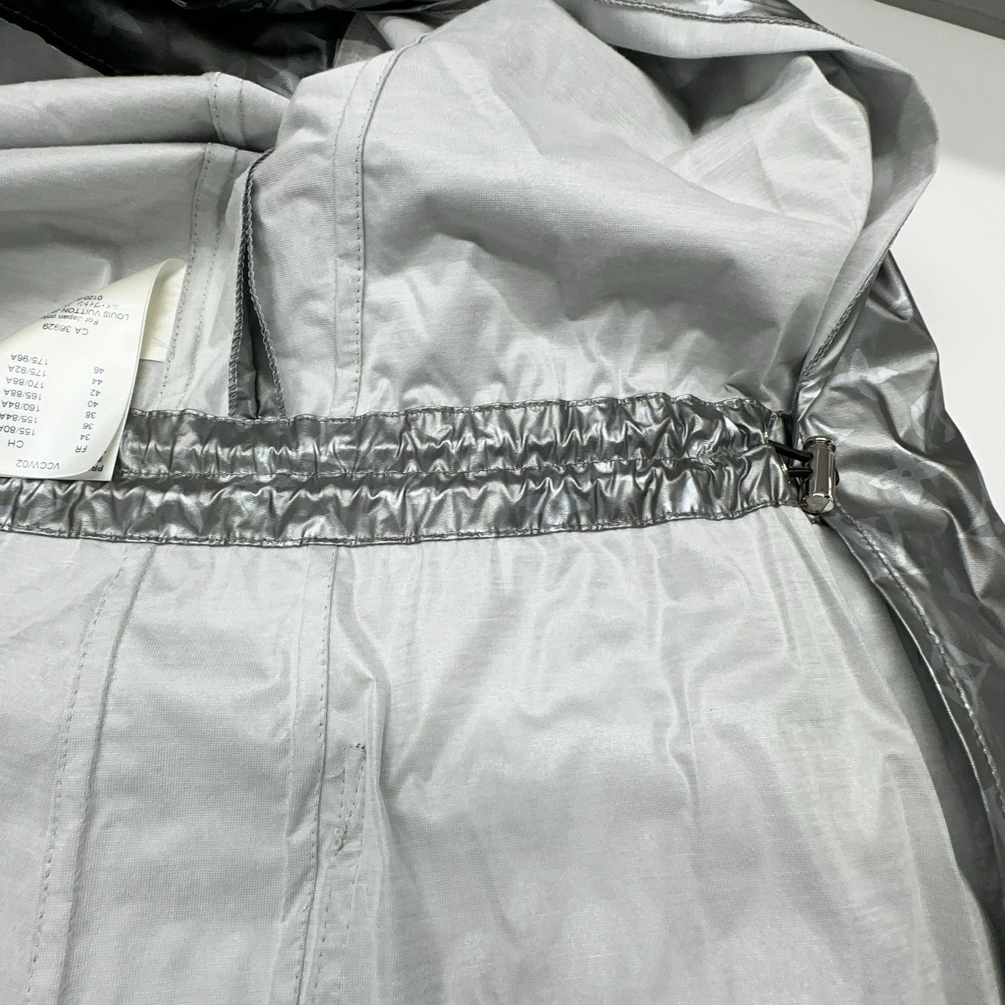 Louis Vuitton Louis Vuitton Monogram Hooded Parka Size 38 Size XS / US 0-2 / IT 36-38 - 7 Thumbnail