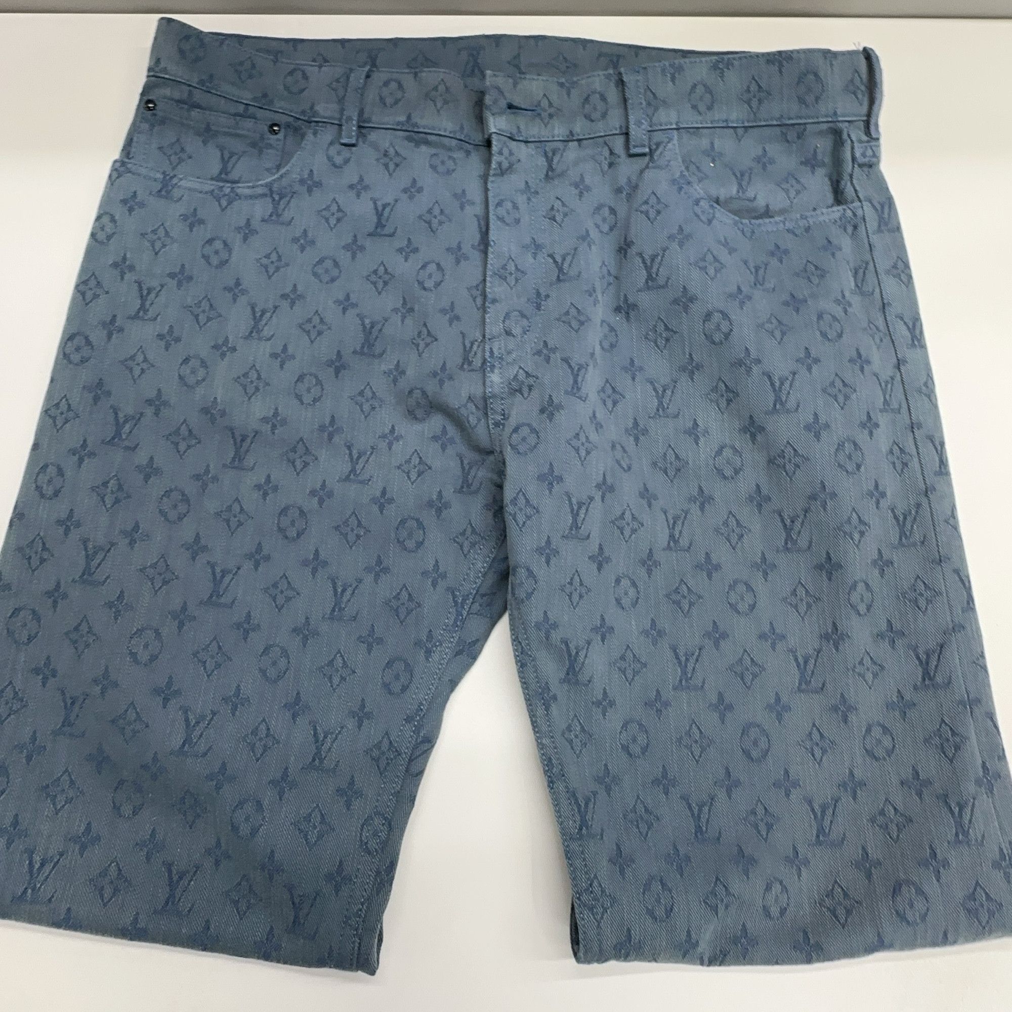 Louis Vuitton Louis Vuitton Monogram Print Jeans Size 38 Size US 38 / EU 54 - 6 Thumbnail
