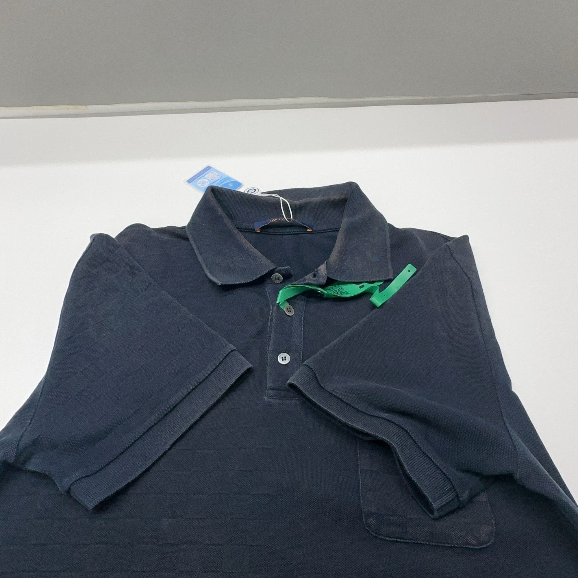 Louis Vuitton Louis Vuitton Damier Polo Shirt Size L Size US L / EU 52-54 / 3 - 13 Thumbnail