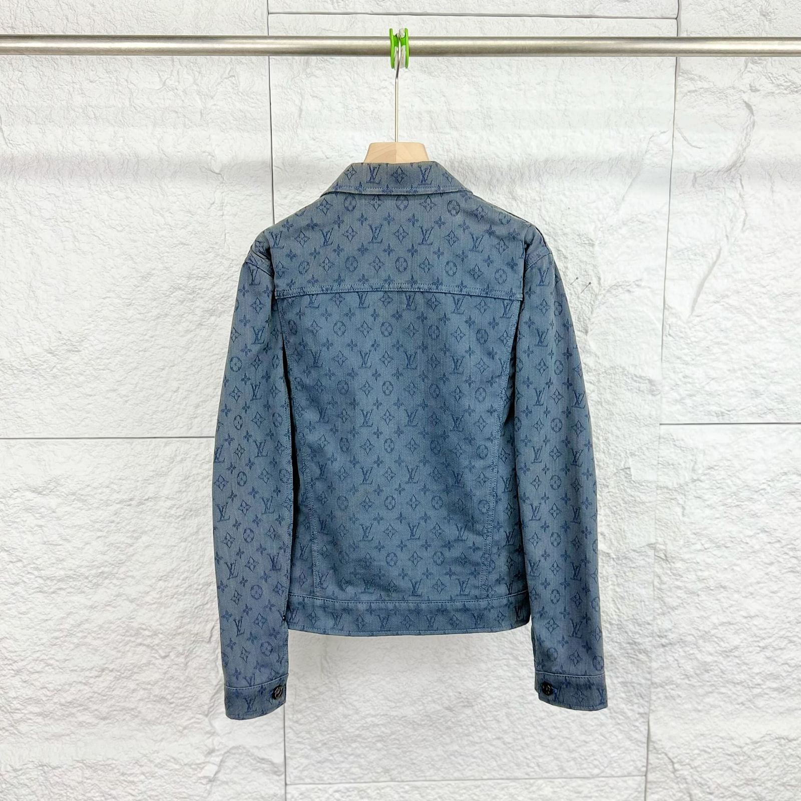 Louis Vuitton Louis Vuitton Monogram Denim Jacket Size 44 Size US S / EU 44-46 / 1 - 2 Thumbnail