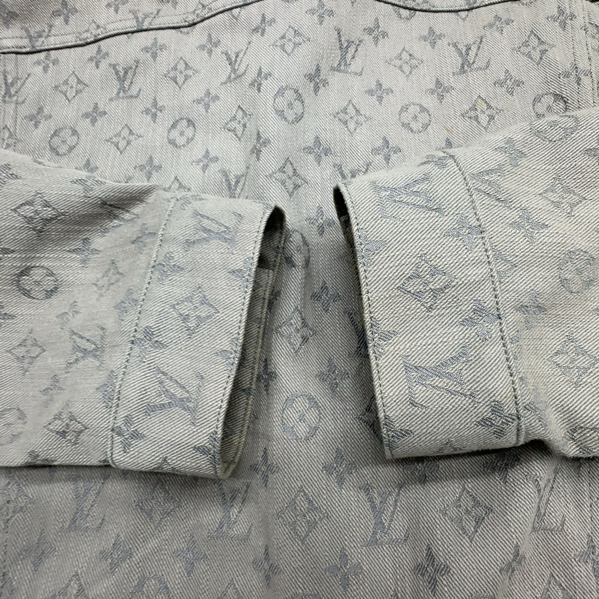 Louis Vuitton Louis Vuitton Monogram Denim Jacket Size 46 Size US S / EU 44-46 / 1 - 13 Thumbnail