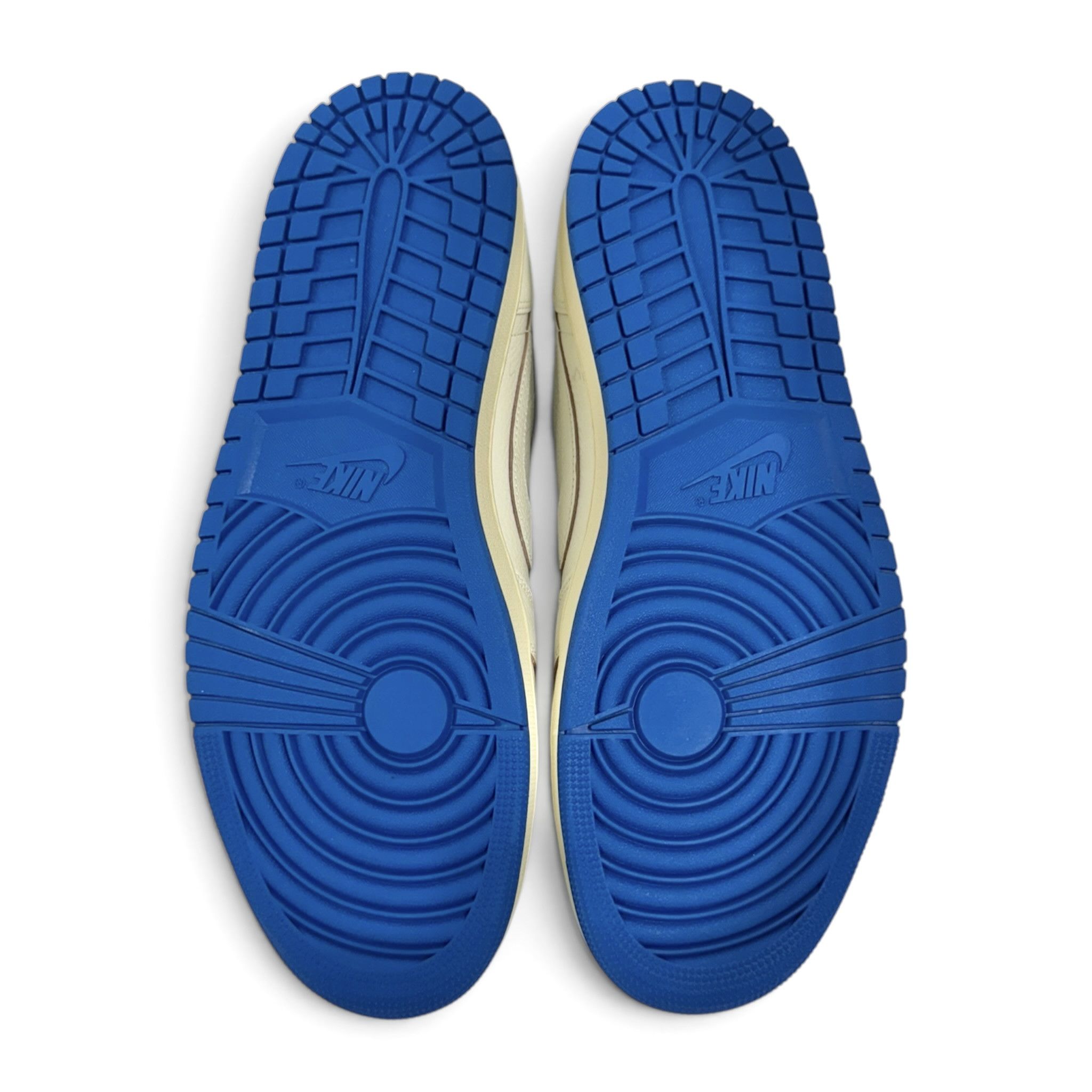 Nike 1 Retro Low OG SP Fragment x Travis Scott Sail Military Blu Size US 10.5 / EU 43-44 - 7 Thumbnail