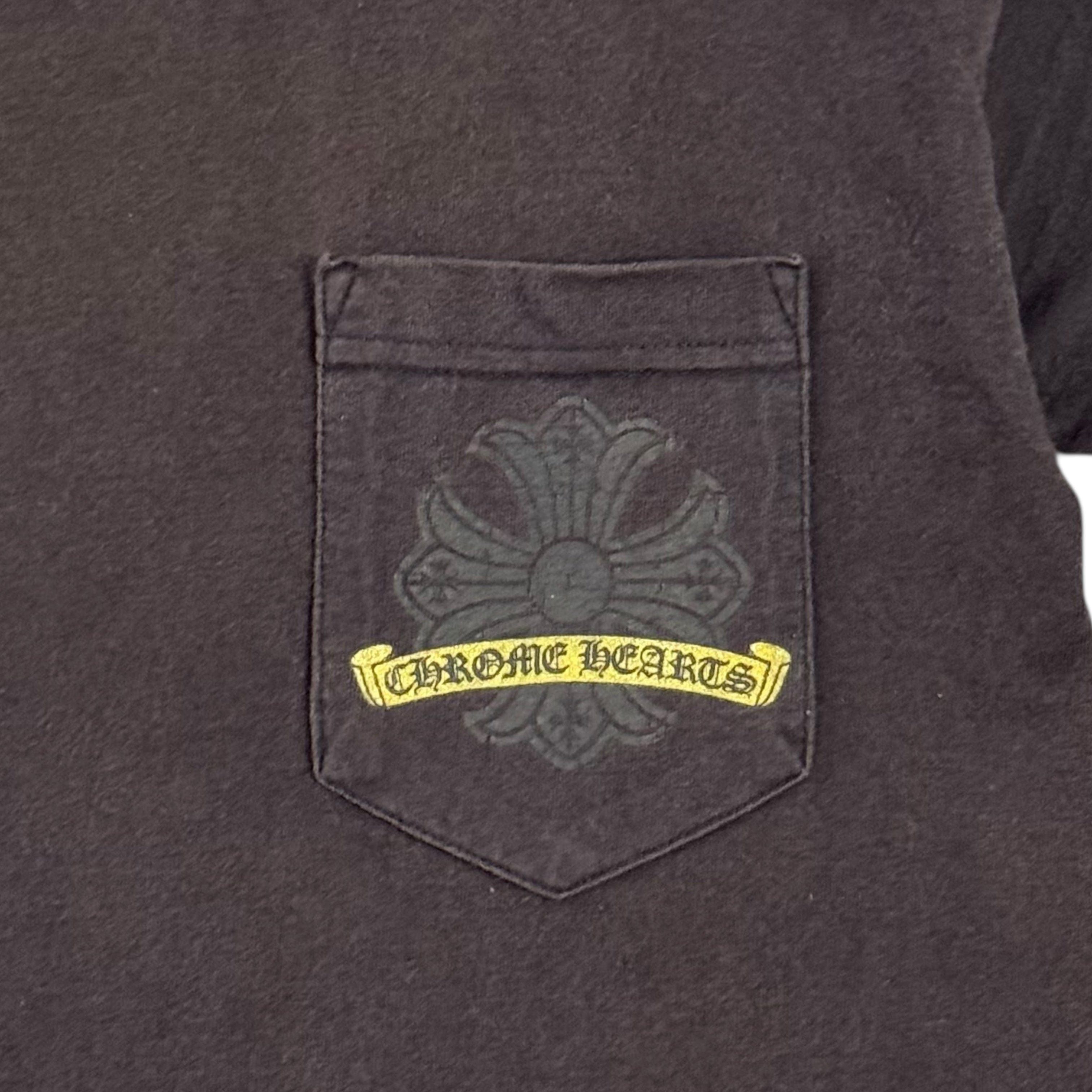 Chrome Hearts Vintage Horseshoe Pocket Short Sleeve Tee Shirt Black Gold Size US S / EU 44-46 / 1 - 4 Thumbnail