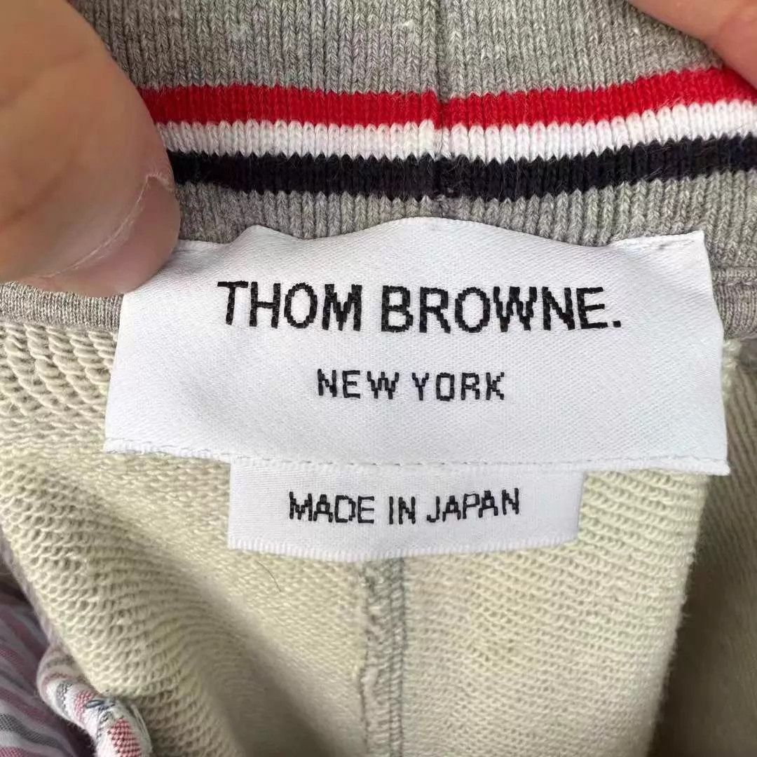 Thom Browne Gray Casual Shorts in Size 32 Size US 32 / EU 48 - 4 Thumbnail