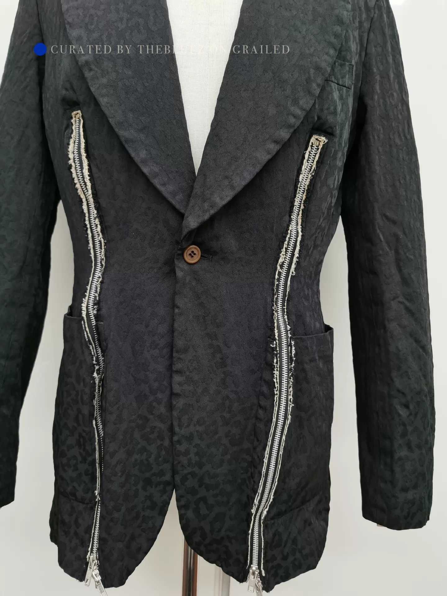 Comme des Garcons Textured Black Cinched Blazer Size M Size US M / EU 48-50 / 2 - 2 Thumbnail