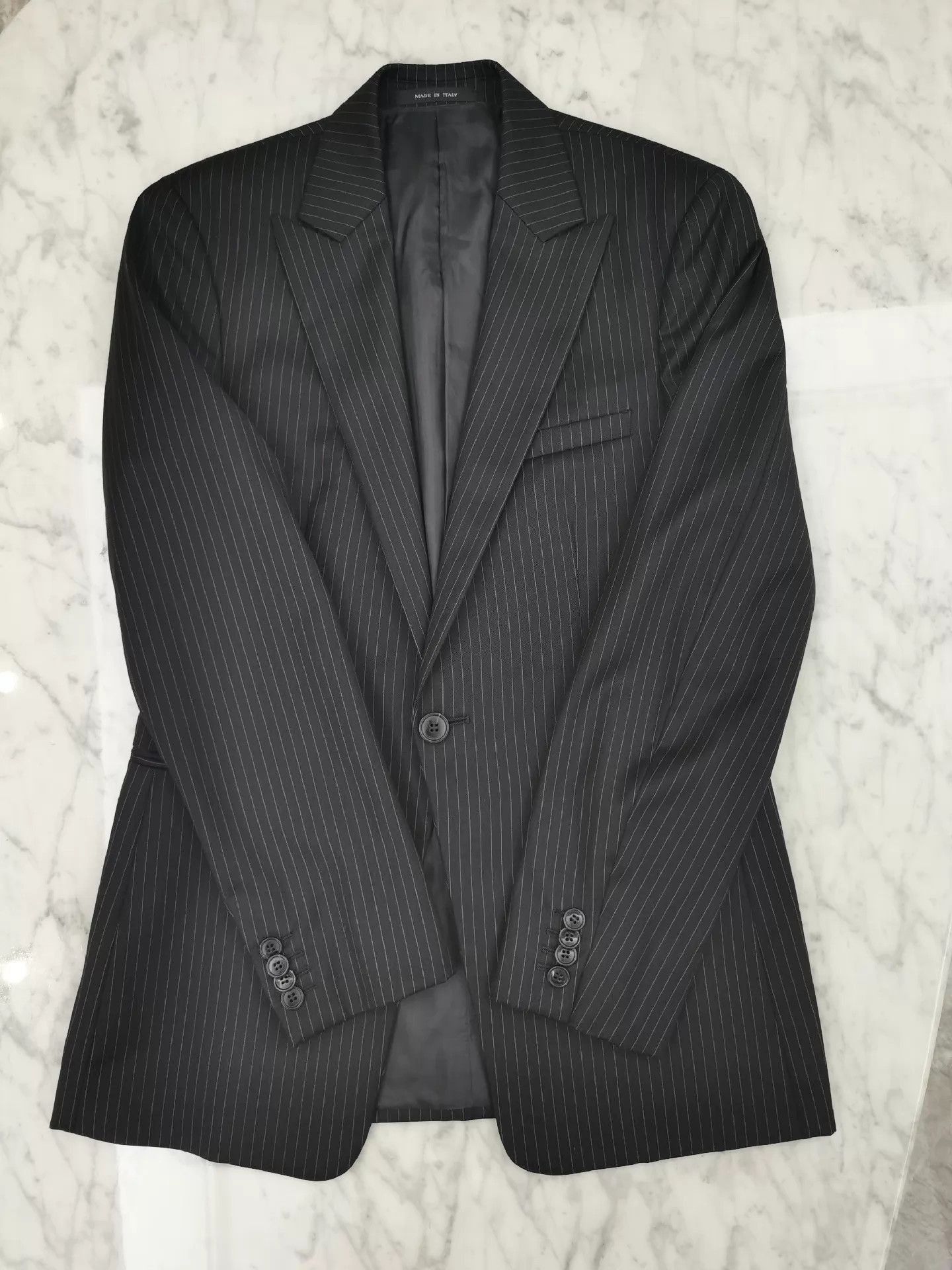 Armani Elegant Black Waist-Cinched Blazer Size US M / EU 48-50 / 2 - 6 Thumbnail