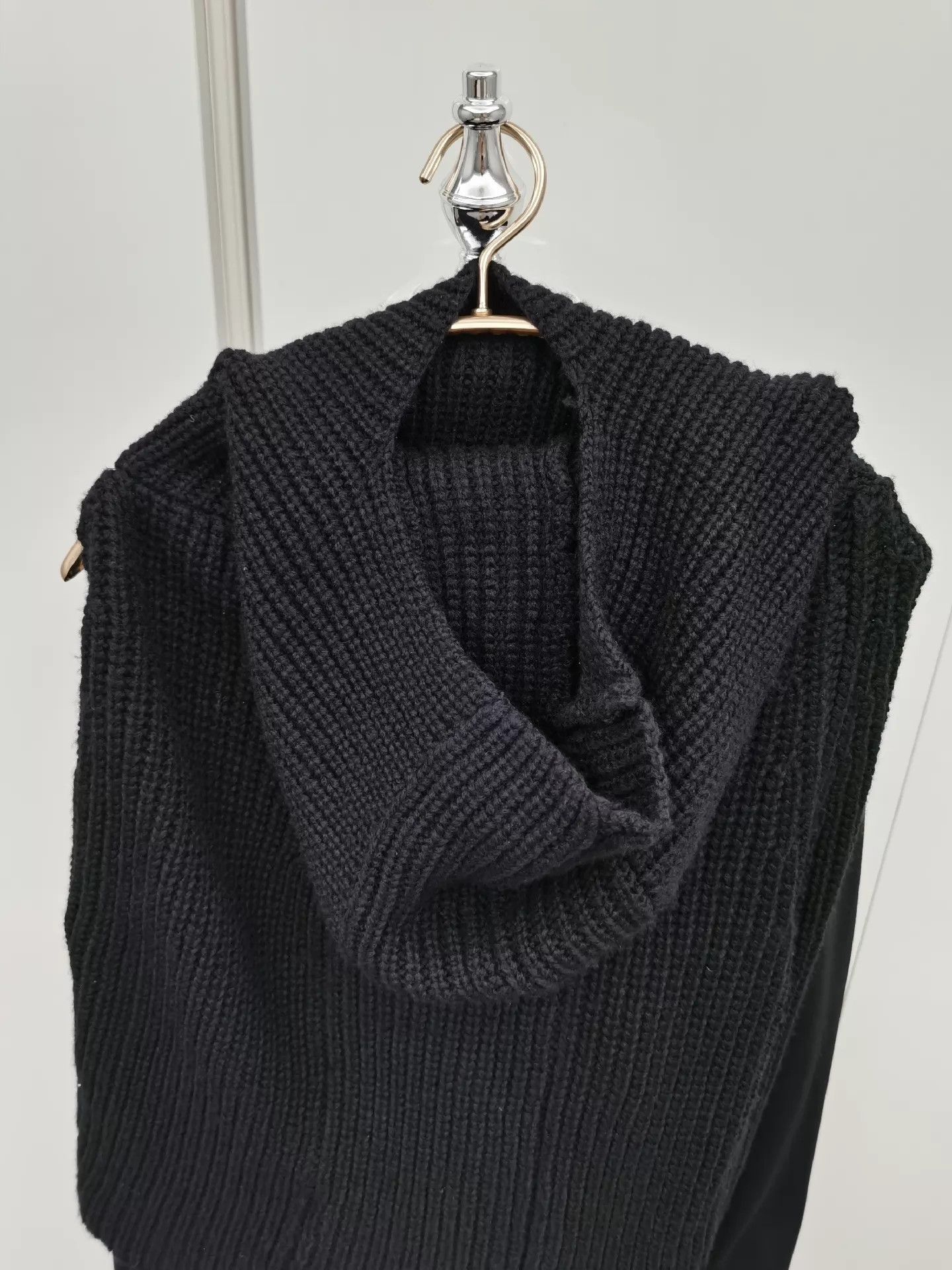 The Viridi-anne Unique Irregular Black Wool Sweater Size US L / EU 52-54 / 3 - 7 Thumbnail