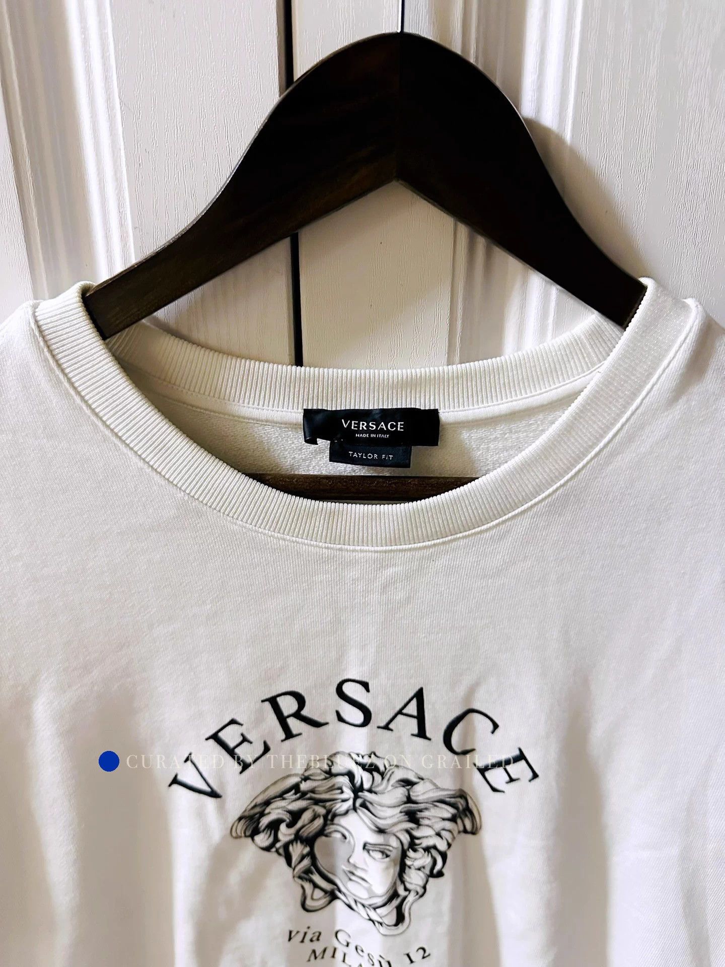 Versace Medusa Logo Runway Sweatshirt in White Size US M / EU 48-50 / 2 - 4 Thumbnail