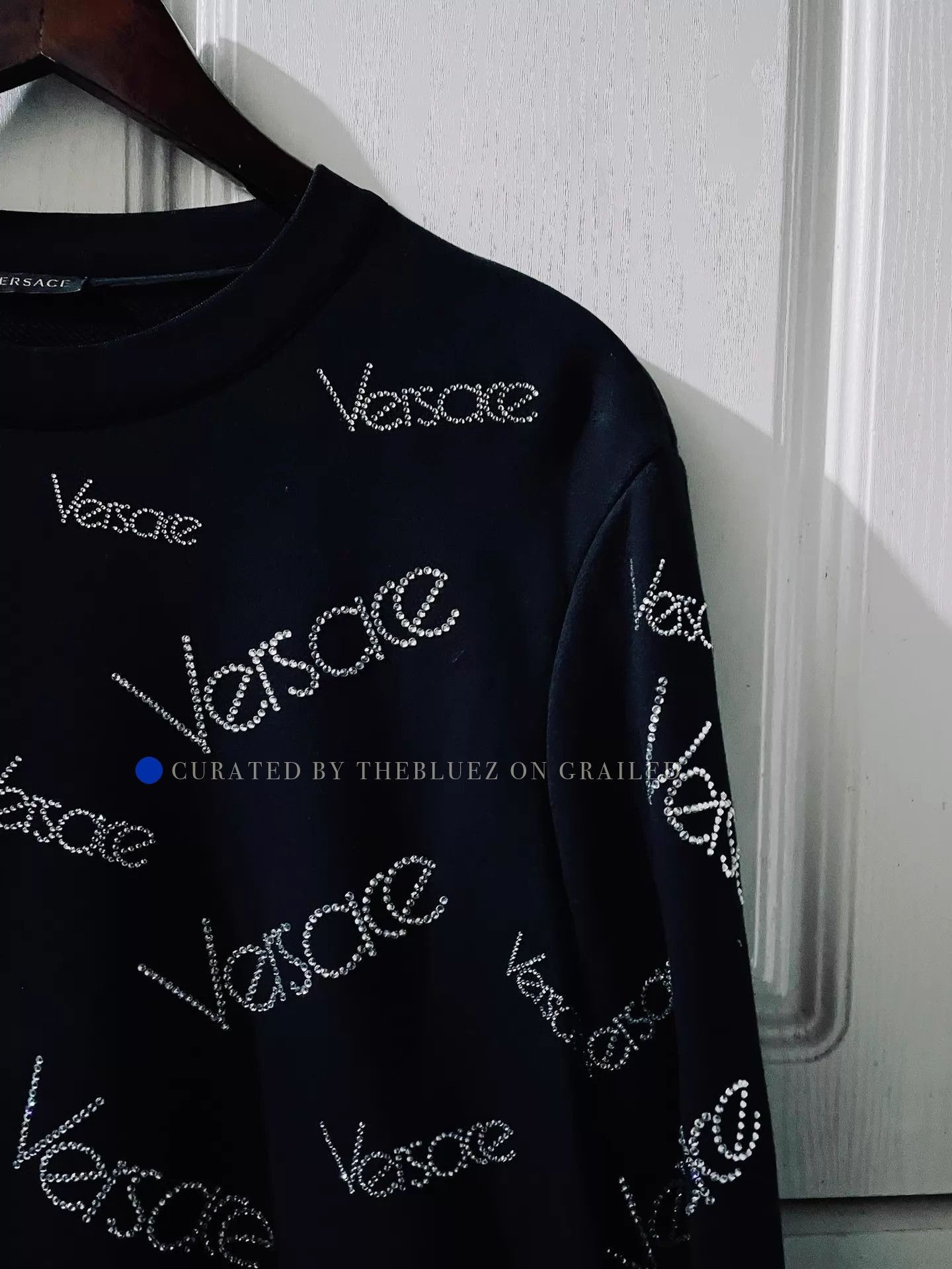 Versace Luxury Crystal Sweatshirt in Black Size US M / EU 48-50 / 2 - 4 Thumbnail
