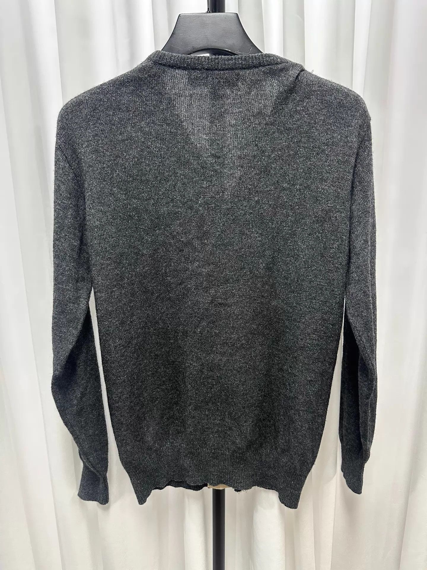 Geoffrey B. Small Intricate Lace Flower-Button Knit Sweater Size US S / EU 44-46 / 1 - 5 Thumbnail