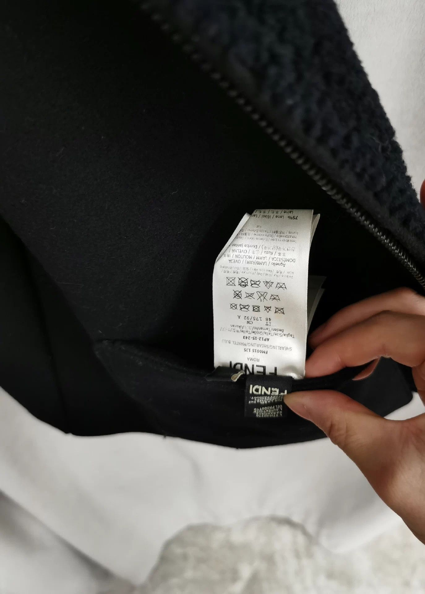 Fendi Shearling Short Jacket with Cashmere Lining Size US M / EU 48-50 / 2 - 9 Thumbnail