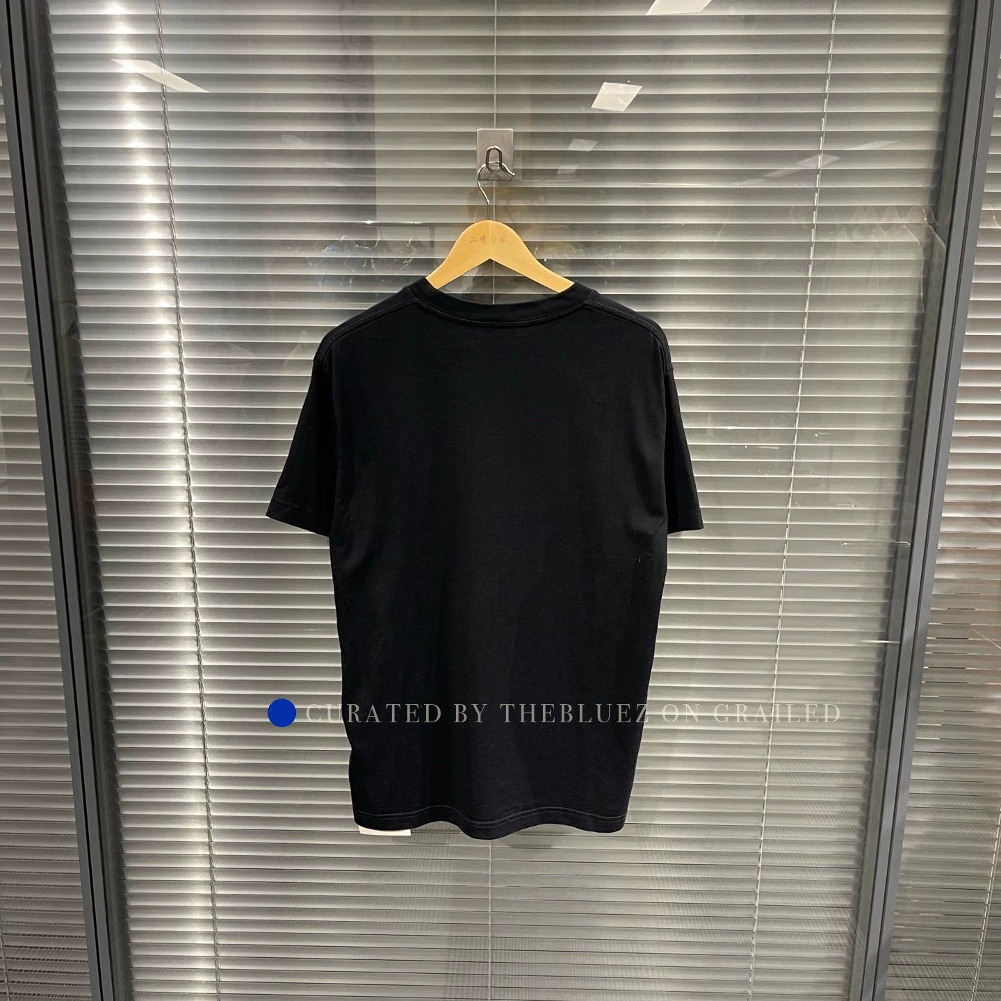 Louis Vuitton Embroidered Black Short Sleeve Tee in Size M Size US M / EU 48-50 / 2 - 2 Thumbnail