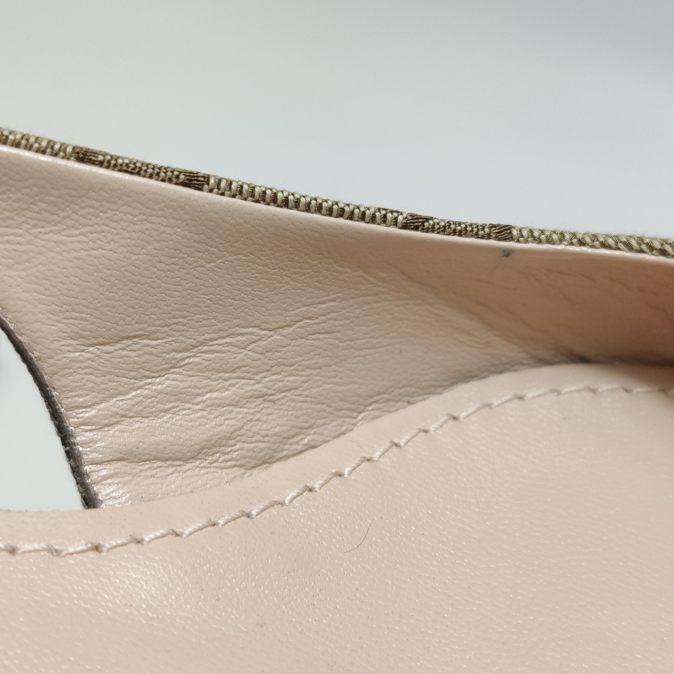 Gucci Gucci Women 5-5 Flats Size US 5.5 / IT 35.5 - 10 Thumbnail