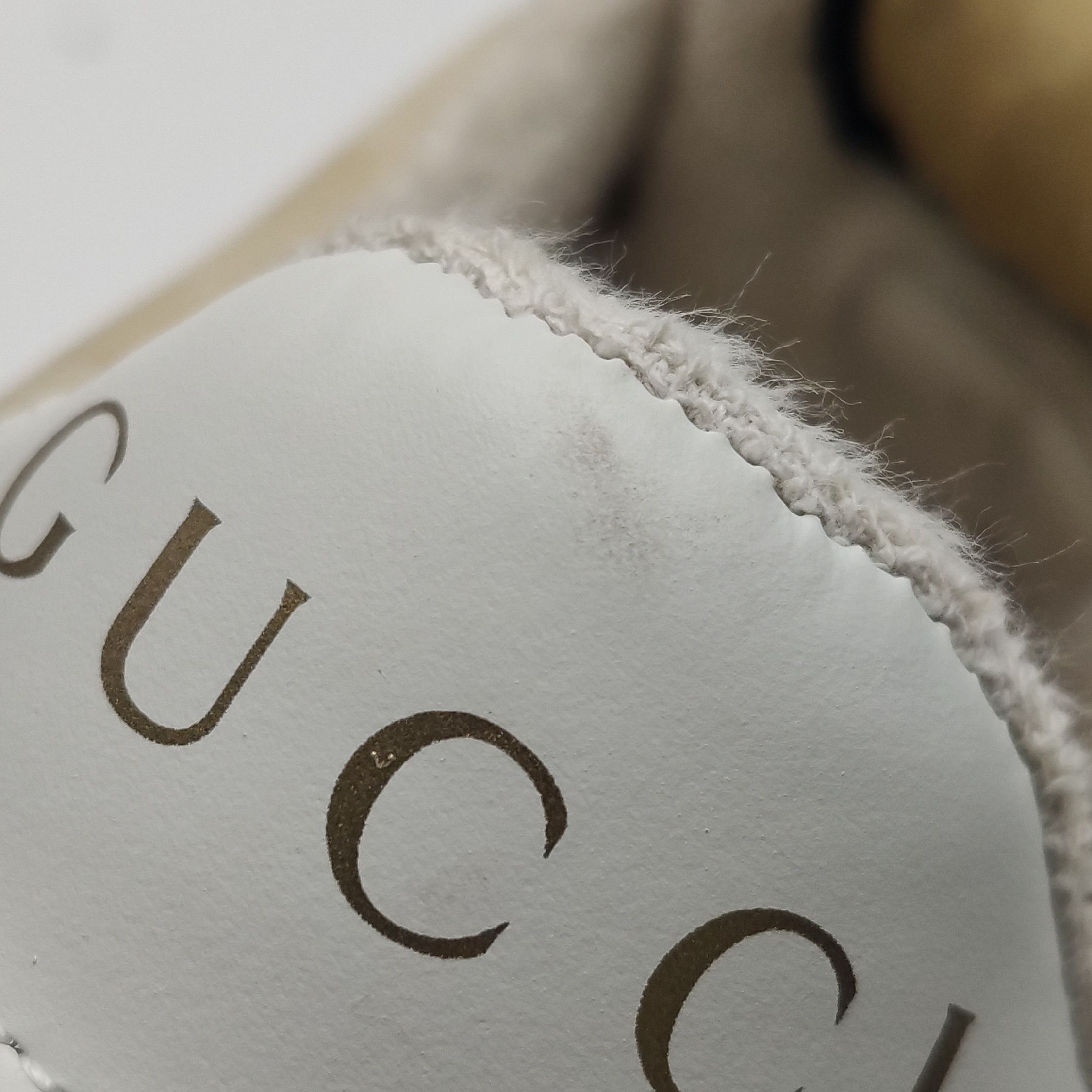 Gucci Gucci Women 5-5 Lowtop Sneakers Size US 5.5 / IT 35.5 - 10 Thumbnail